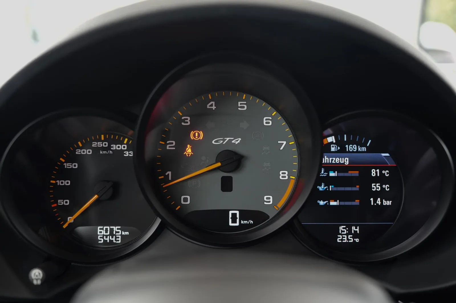 2020 Porsche 718 Cayman GT4, 19/30