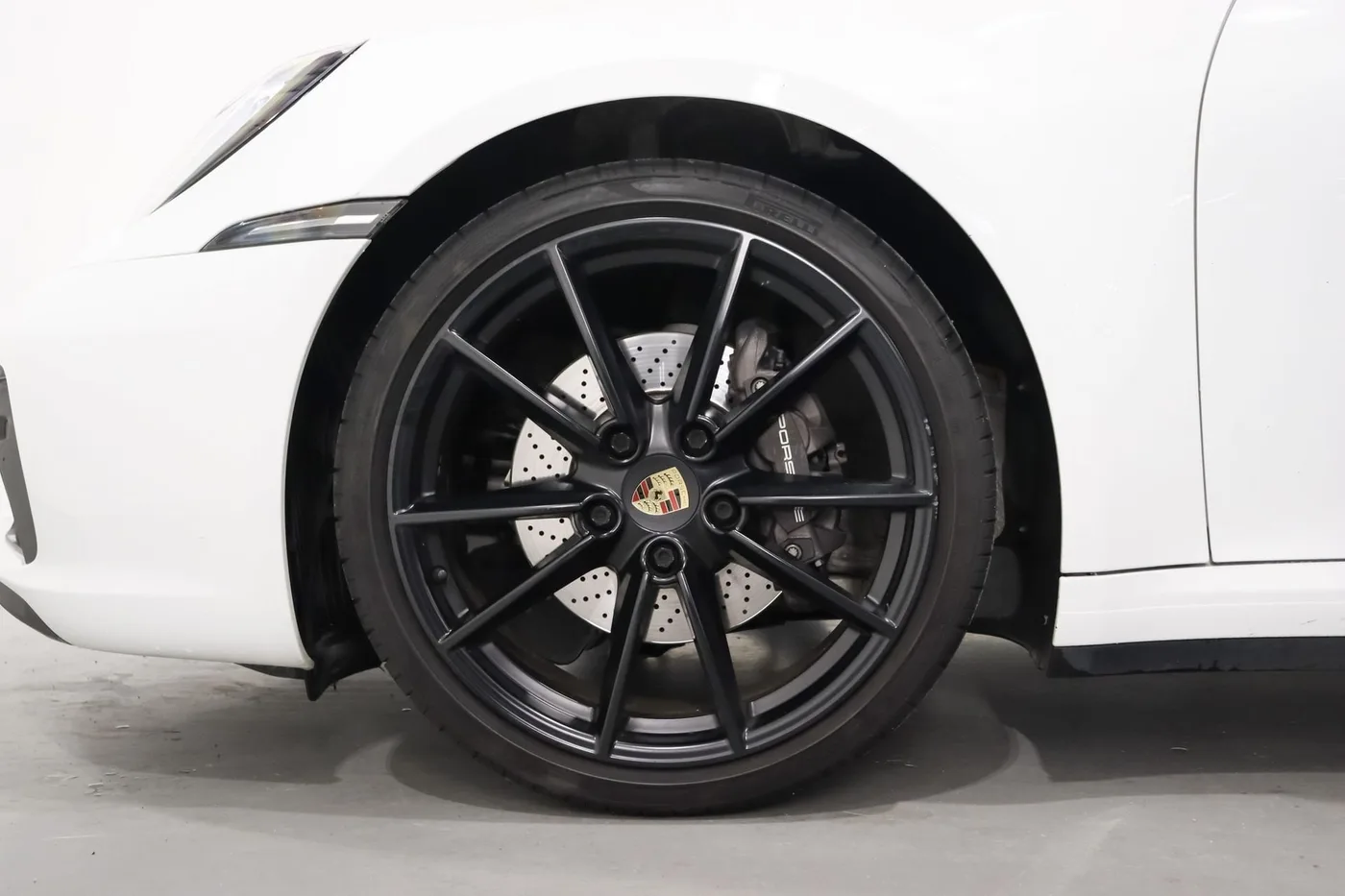 2020 Porsche 911 Carrera 4 proposée par un spécialiste de la supercar à Zibido San Giacomo, Italie, photo 7 sur 25