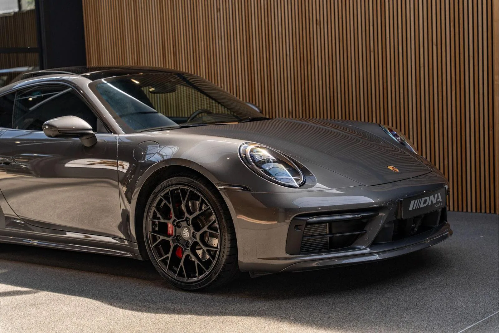 2020 Porsche 911 Carrera 4S, 10/30