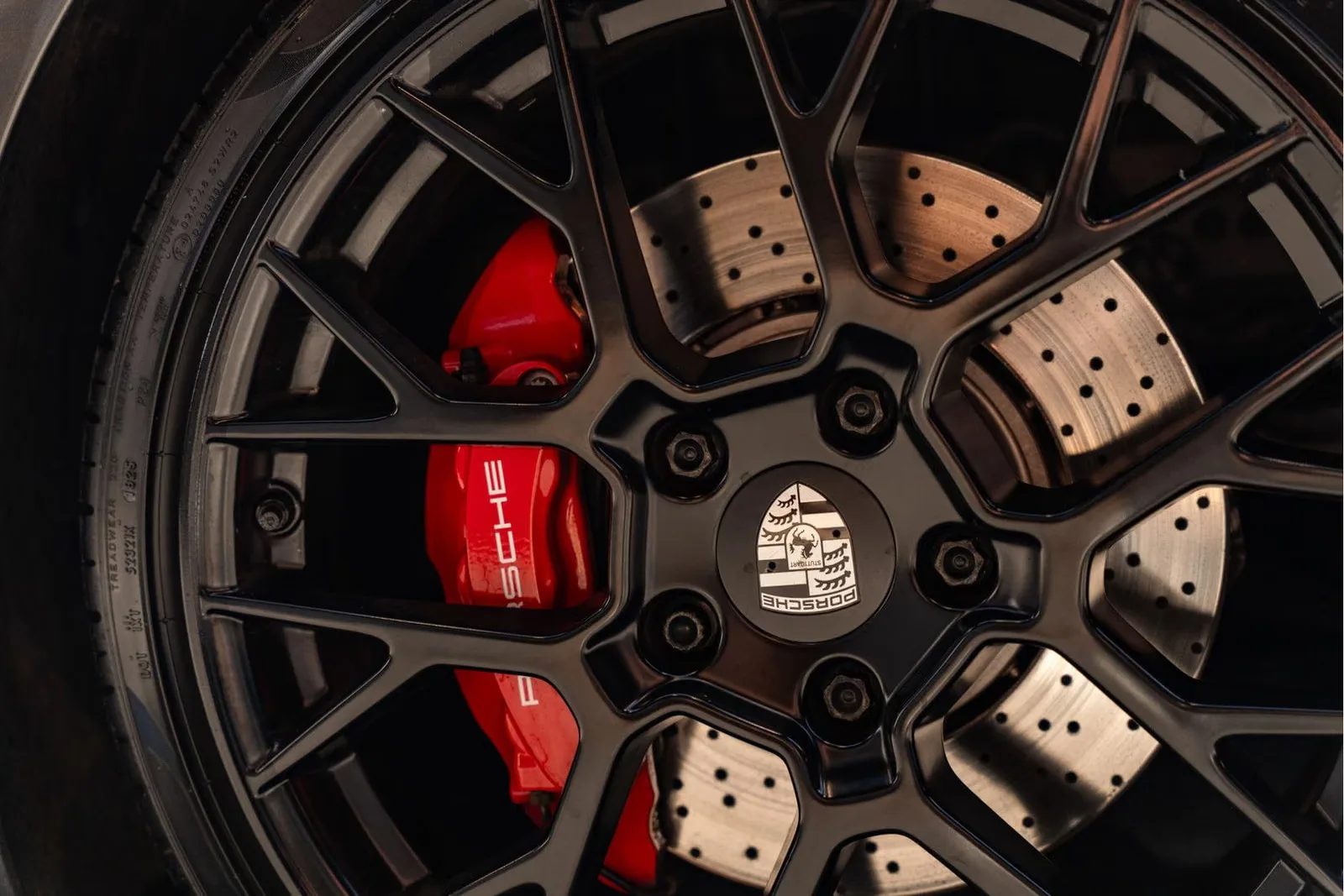 2020 Porsche 911 Carrera 4S, 14/30