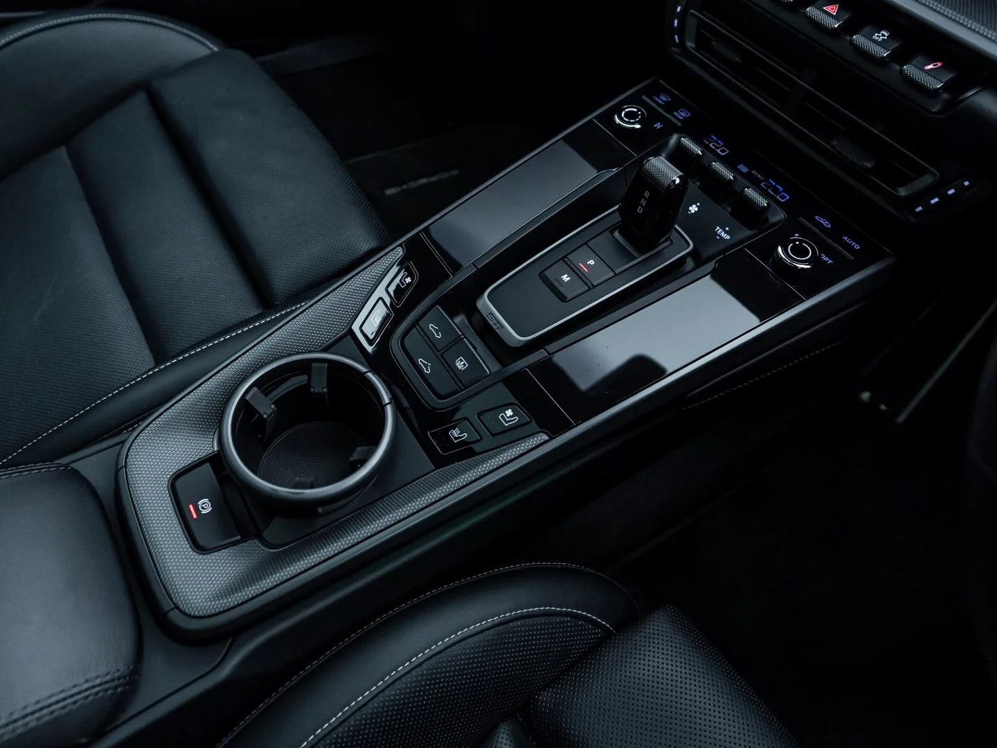 2020 Porsche 911 Carrera 4S 992, 2/30