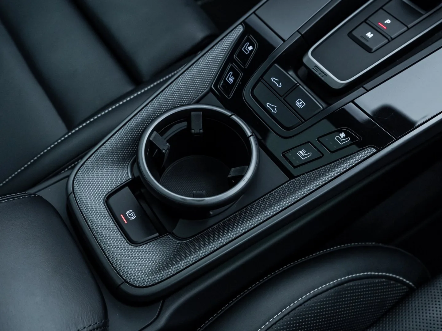 2020 Porsche 911 Carrera 4S 992, 4/30