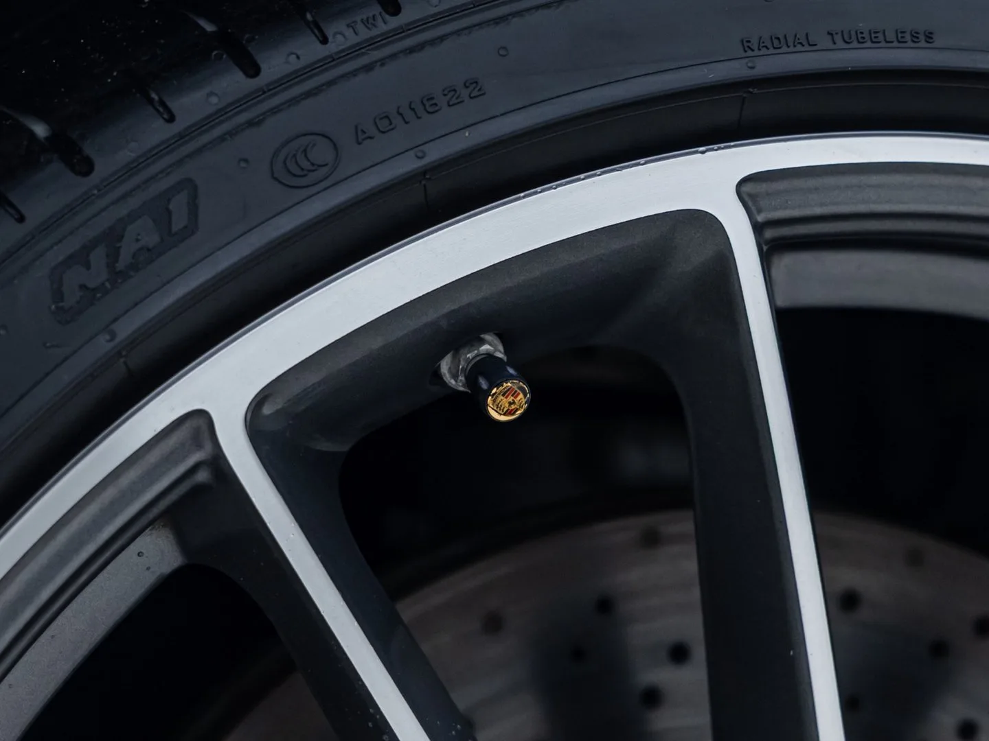 2020 Porsche 911 Carrera 4S 992, 6/30