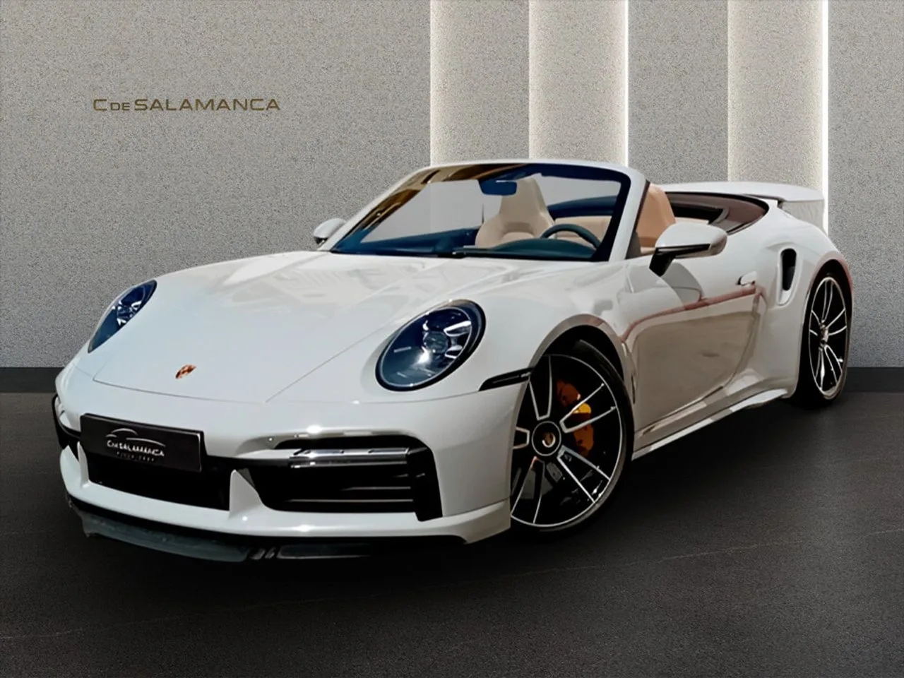 2020 Porsche 911 angeboten von einem Fachhändler in Marbella, Hauptfoto
