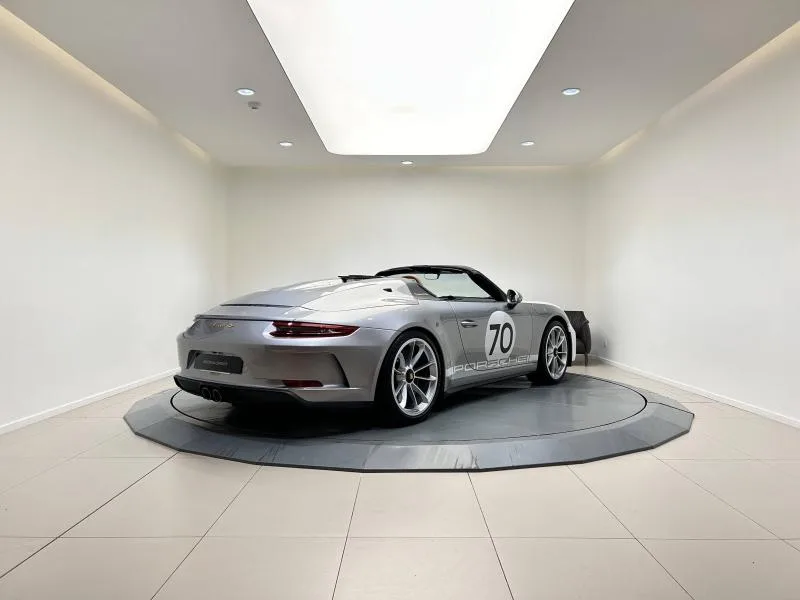 2020 Porsche 911 Speedster Heritage Design Package, 3/20