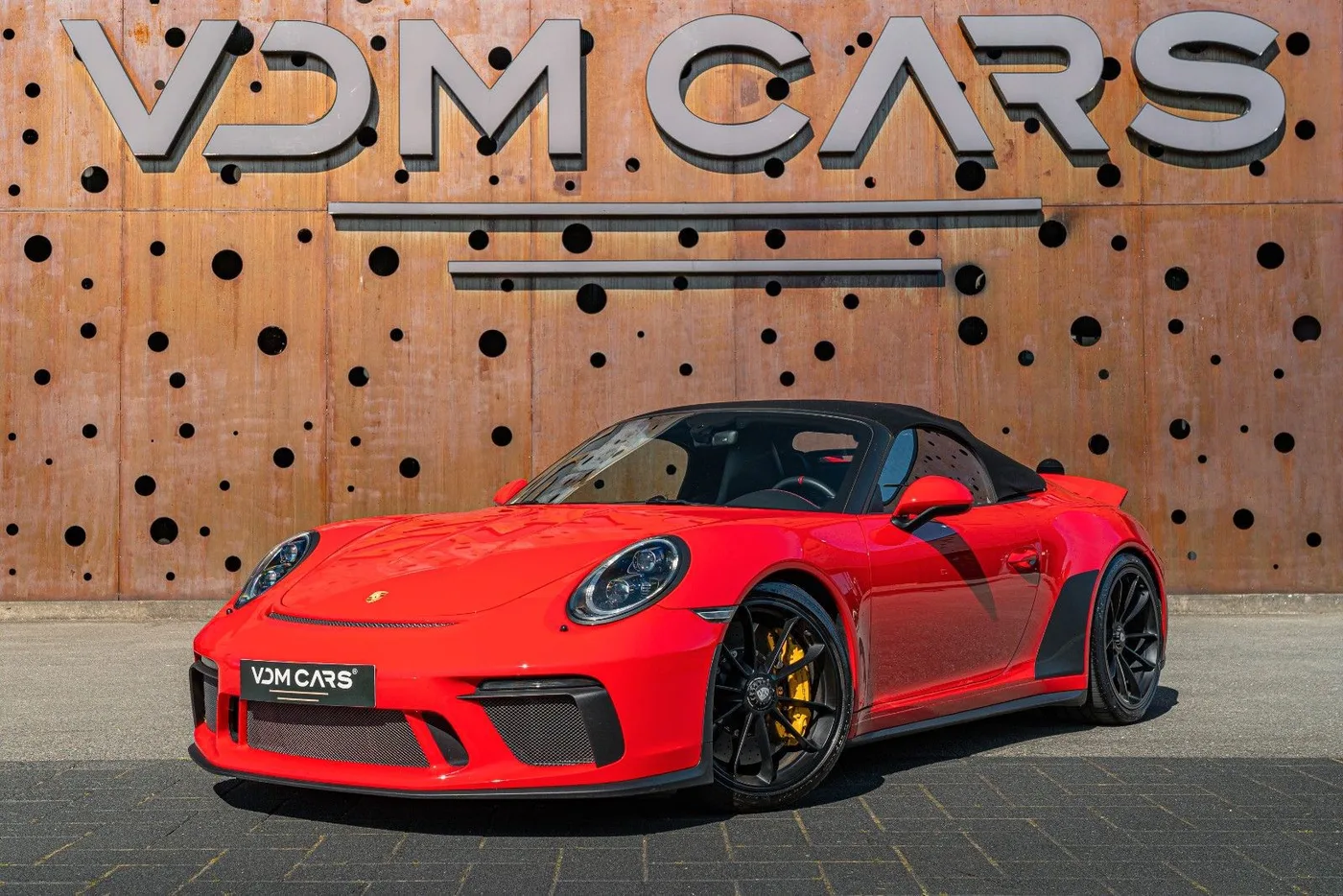2020 Porsche 911 Speedster offered by a supercar dealer in Gronau, Germany, photo 2 of 25