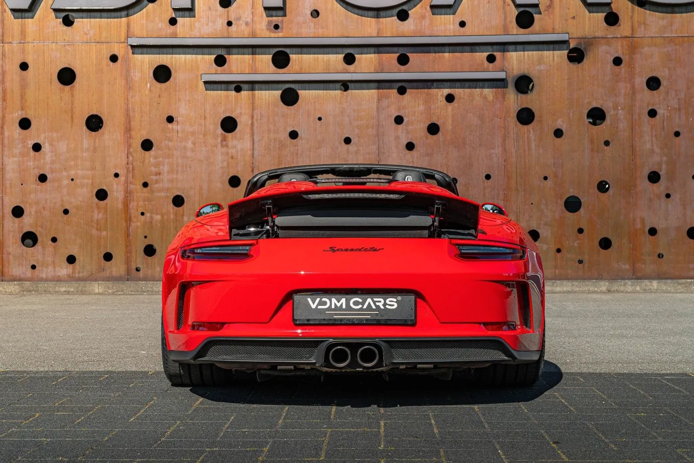 2020 Porsche 911 Speedster offered by a supercar dealer in Gronau, Germany, photo 6 of 25