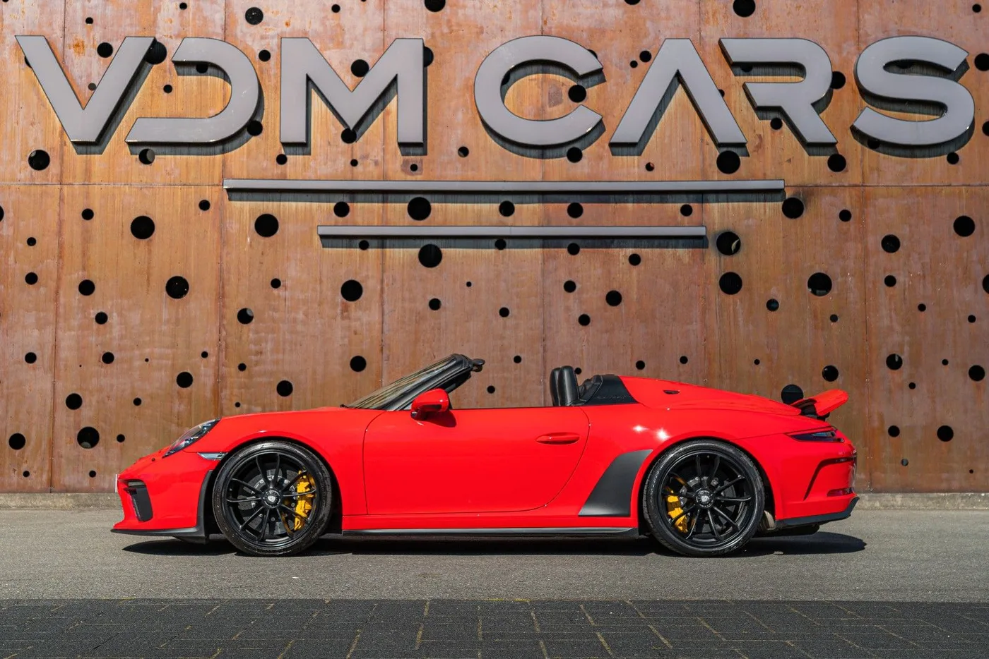 2020 Porsche 911 Speedster offered by a supercar dealer in Gronau, Germany, photo 9 of 25