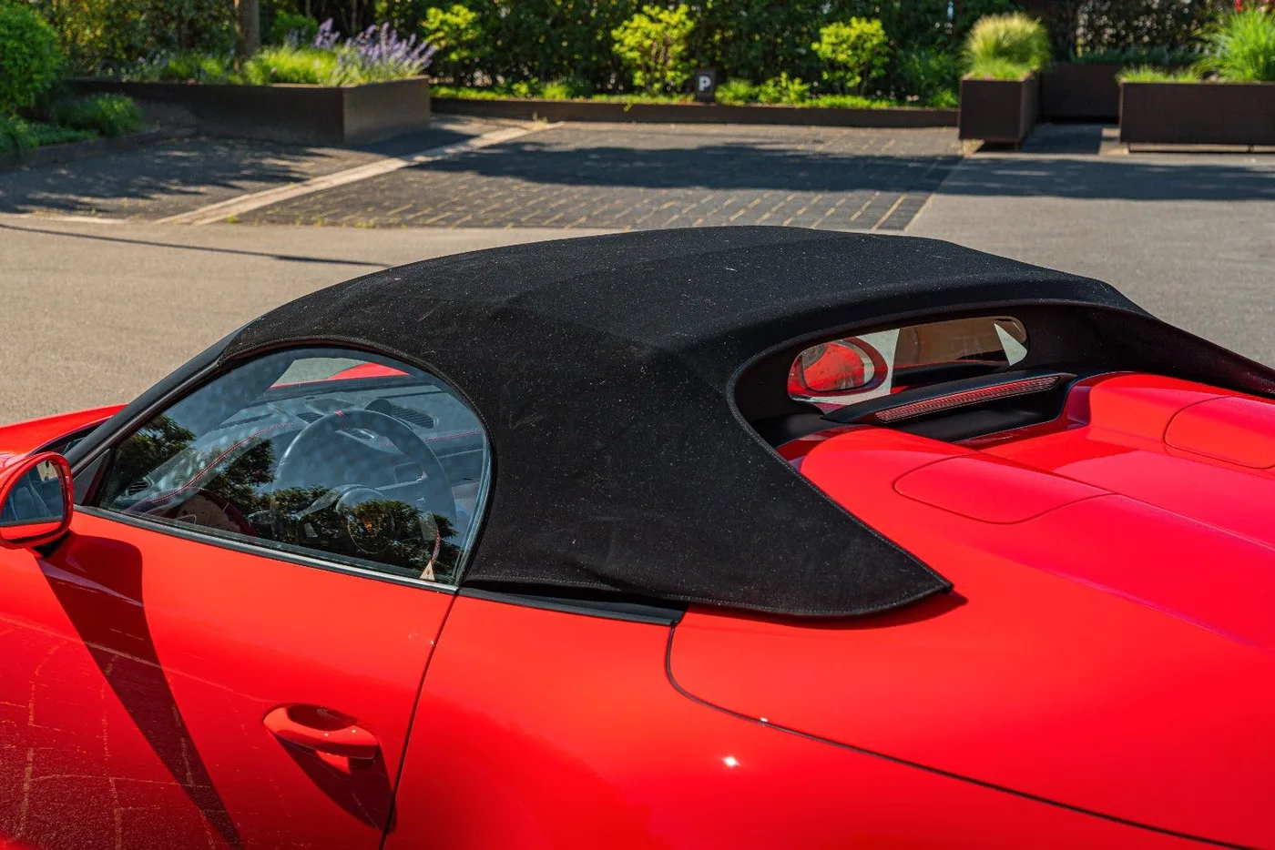 2020 Porsche 911 Speedster offered by a supercar dealer in Gronau, Germany, photo 12 of 25