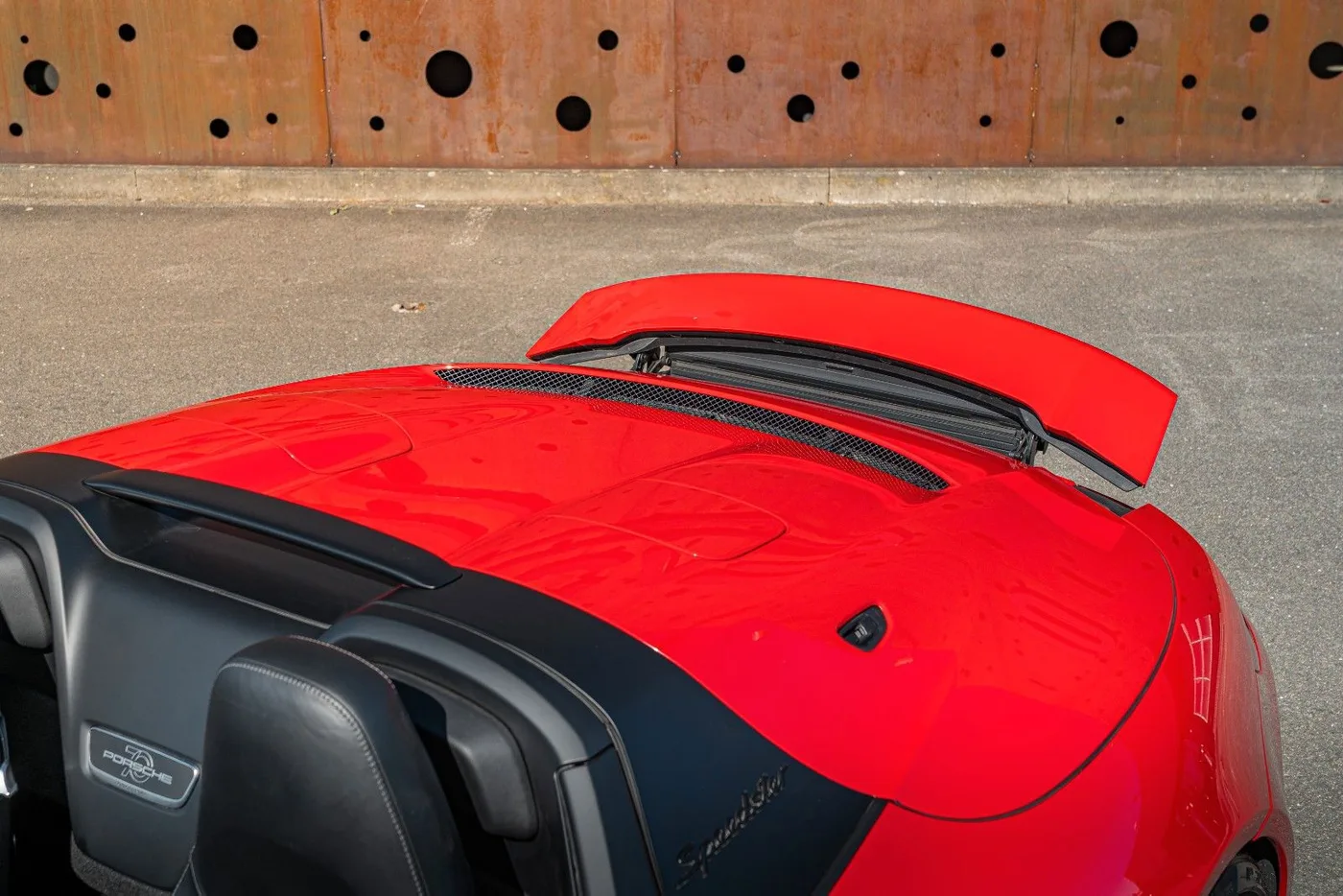 2020 Porsche 911 Speedster offered by a supercar dealer in Gronau, Germany, photo 13 of 25