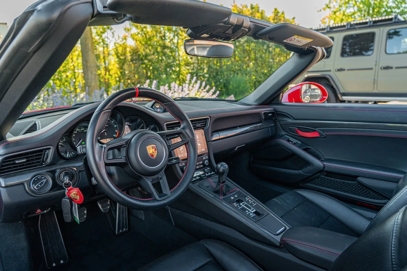 2020 Porsche 911 Speedster offered by a supercar dealer in Gronau, Germany, photo 16 of 25