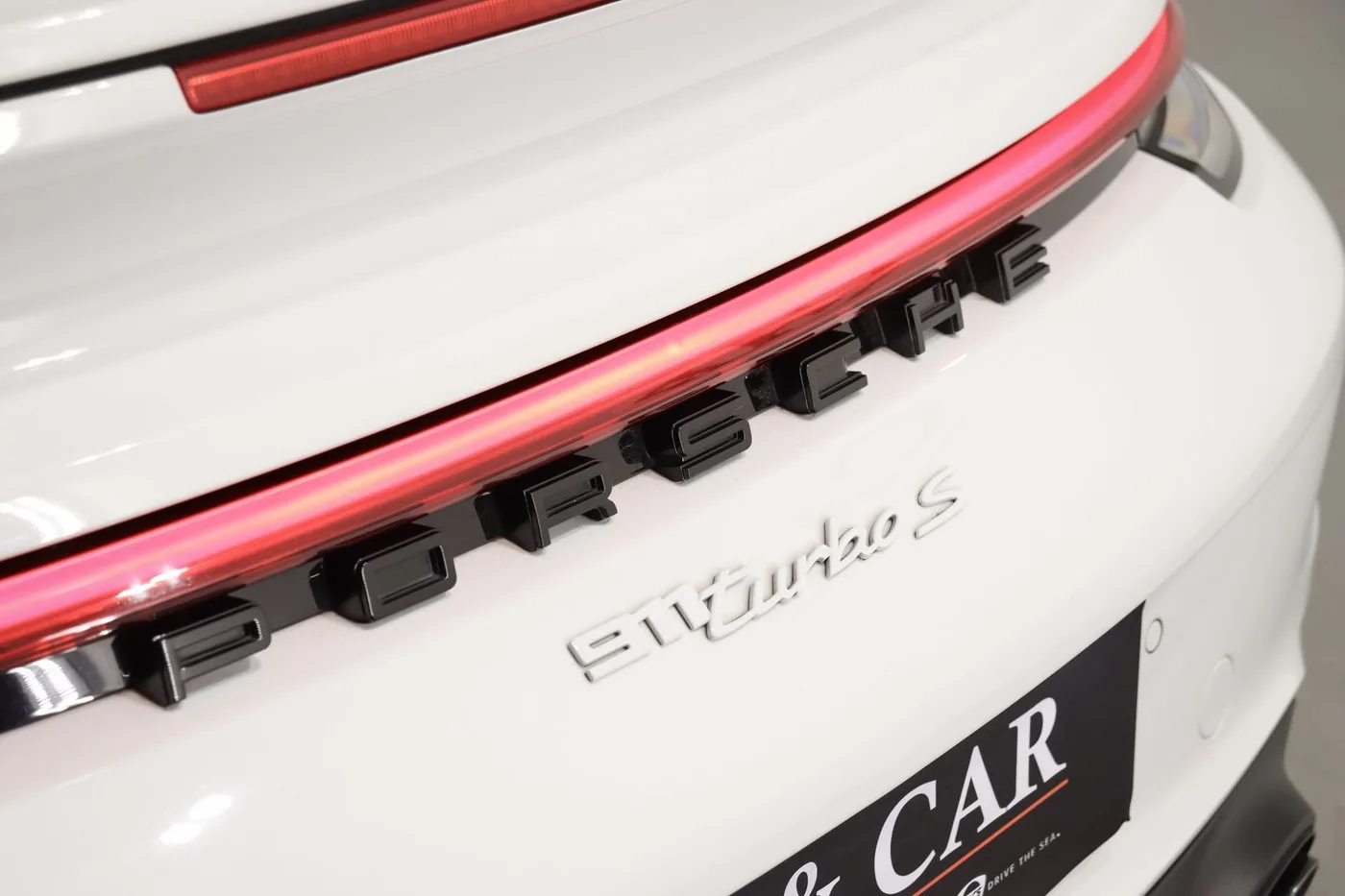 2020 Porsche 911 Turbo S angeboten von einem Supersportwagenhändler in Zibido San Giacomo, Italien, Foto 12 von 22