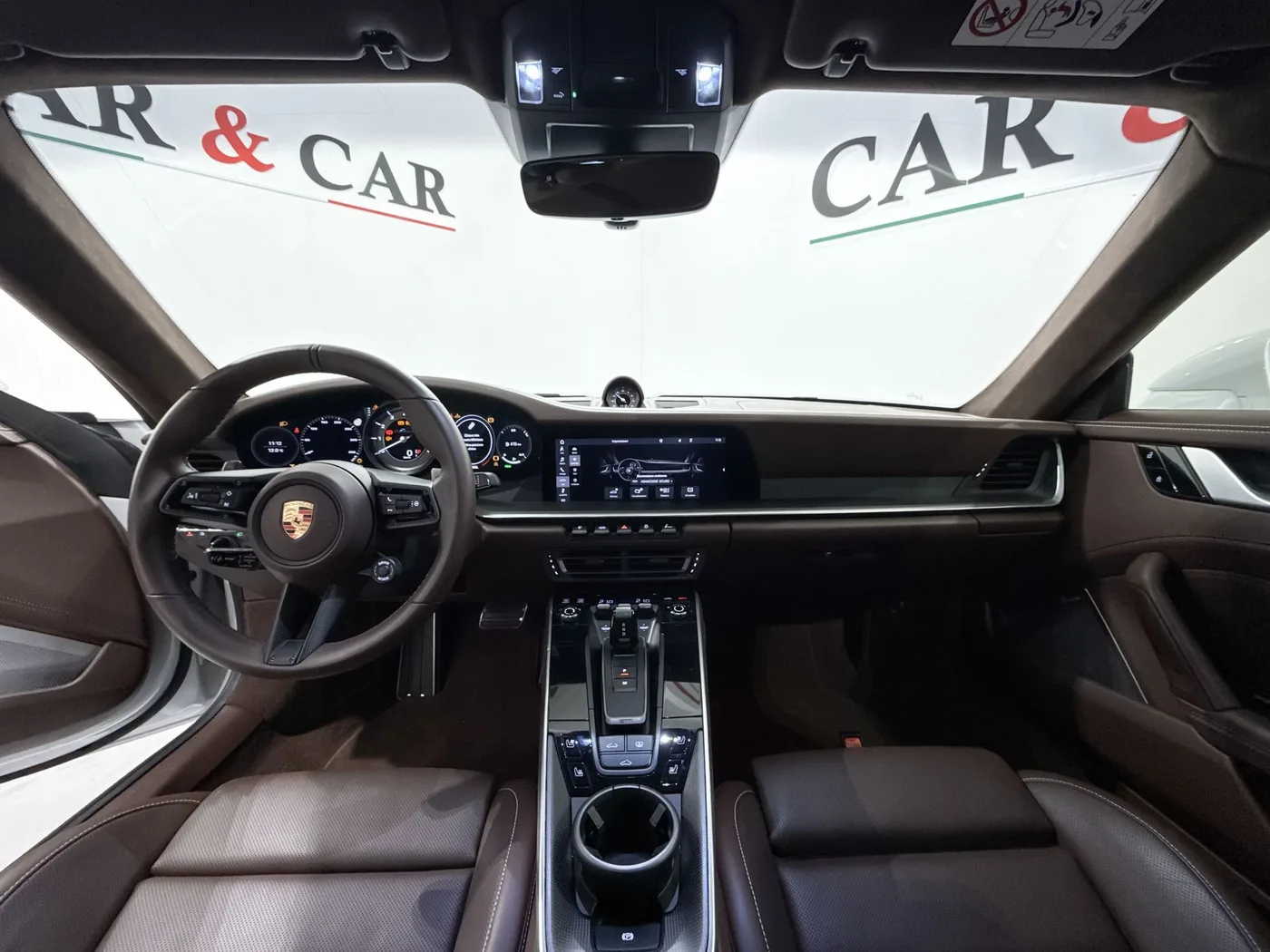 2020 Porsche 911 Turbo S angeboten von einem Supersportwagenhändler in Zibido San Giacomo, Italien, Foto 13 von 22