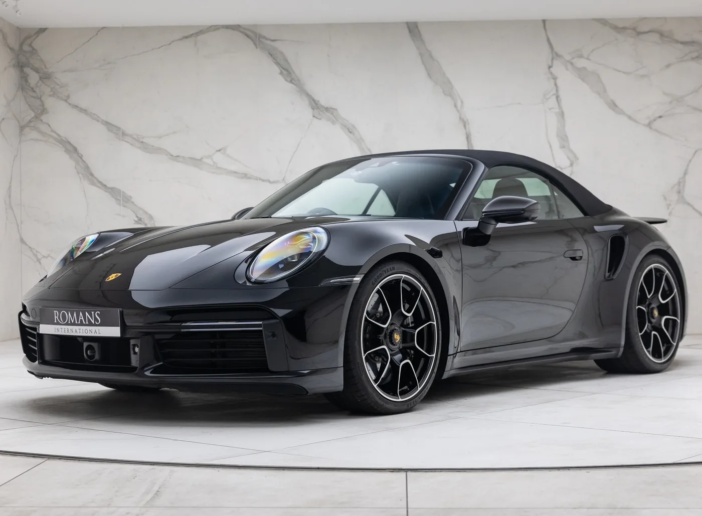 2020 Porsche 911 Turbo S Cabriolet offered by a specialist dealer in Banstead, United Kingdom, photo 5 of 15