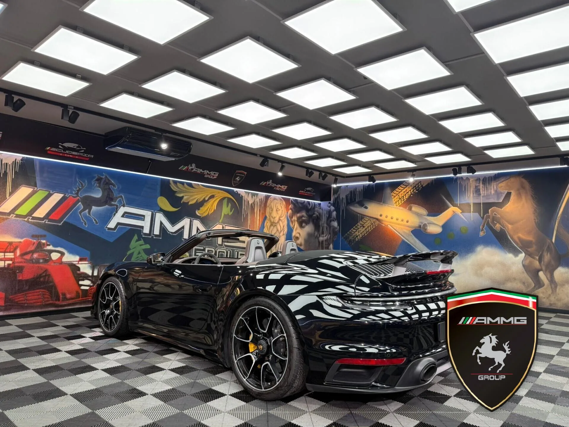 2020 Porsche 911 Turbo S Cabriolet, 6/15