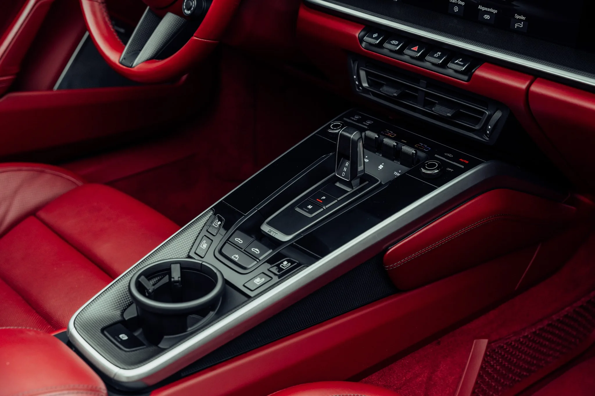 2020 Porsche 911 Turbo S Cabriolet, 13/20