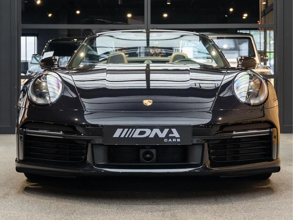 2020 Porsche 911 Turbo S Cabriolet, 2/30