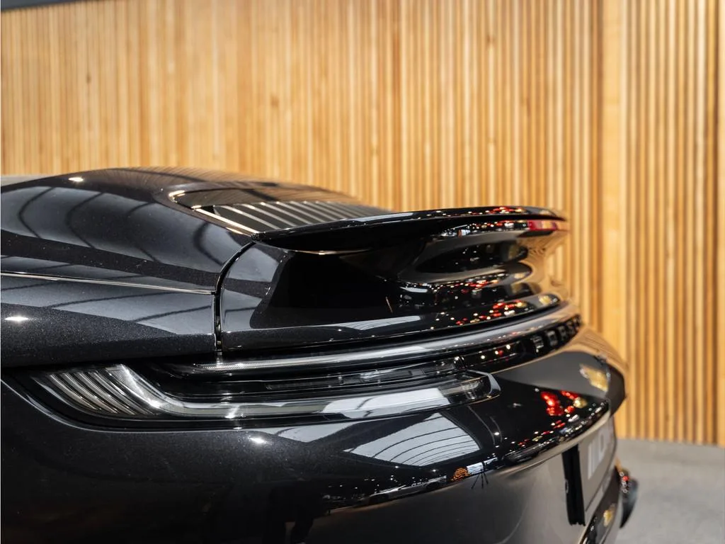 2020 Porsche 911 Turbo S Cabriolet, 12/30