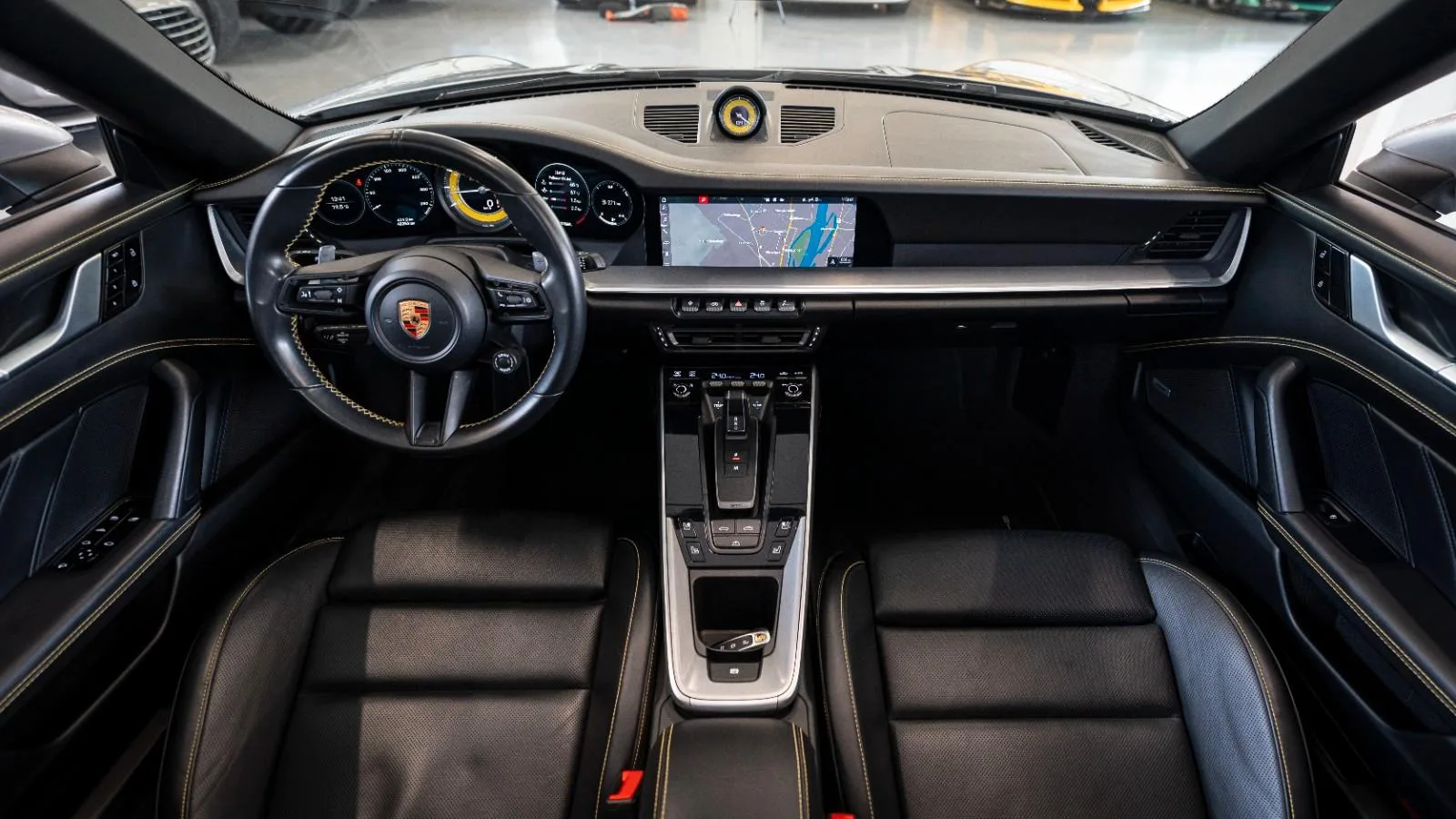 2020 Porsche 911 Turbo S Cabriolet, 9/13