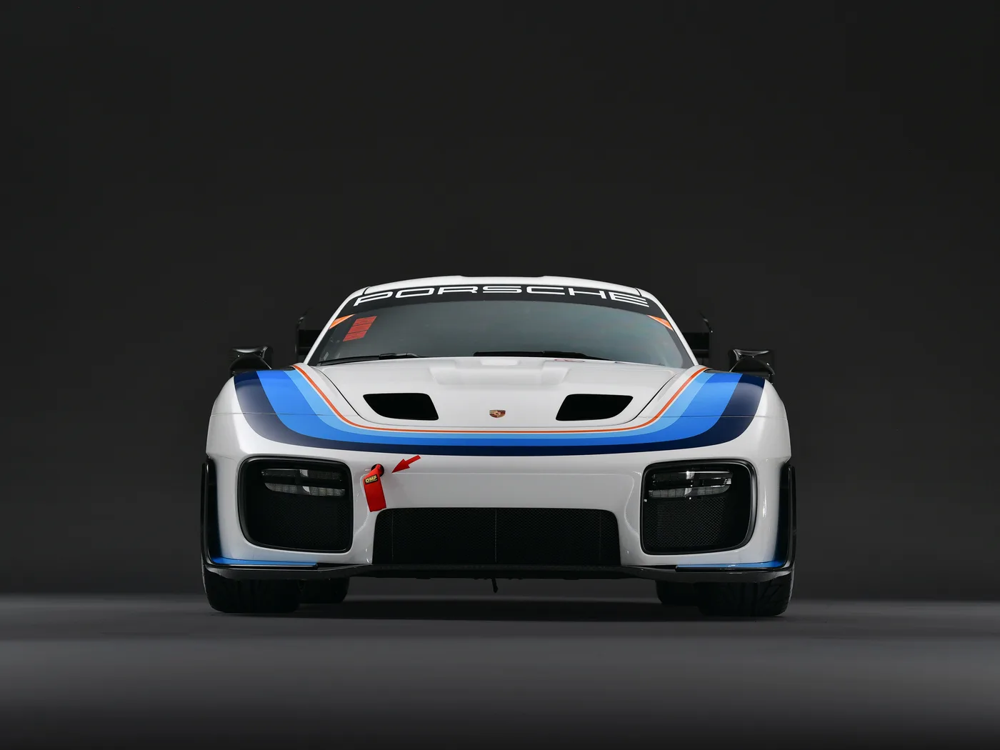 2020 Porsche 935 offered by a specialist dealer in Hook Norton, United Kingdom, photo 14 of 15