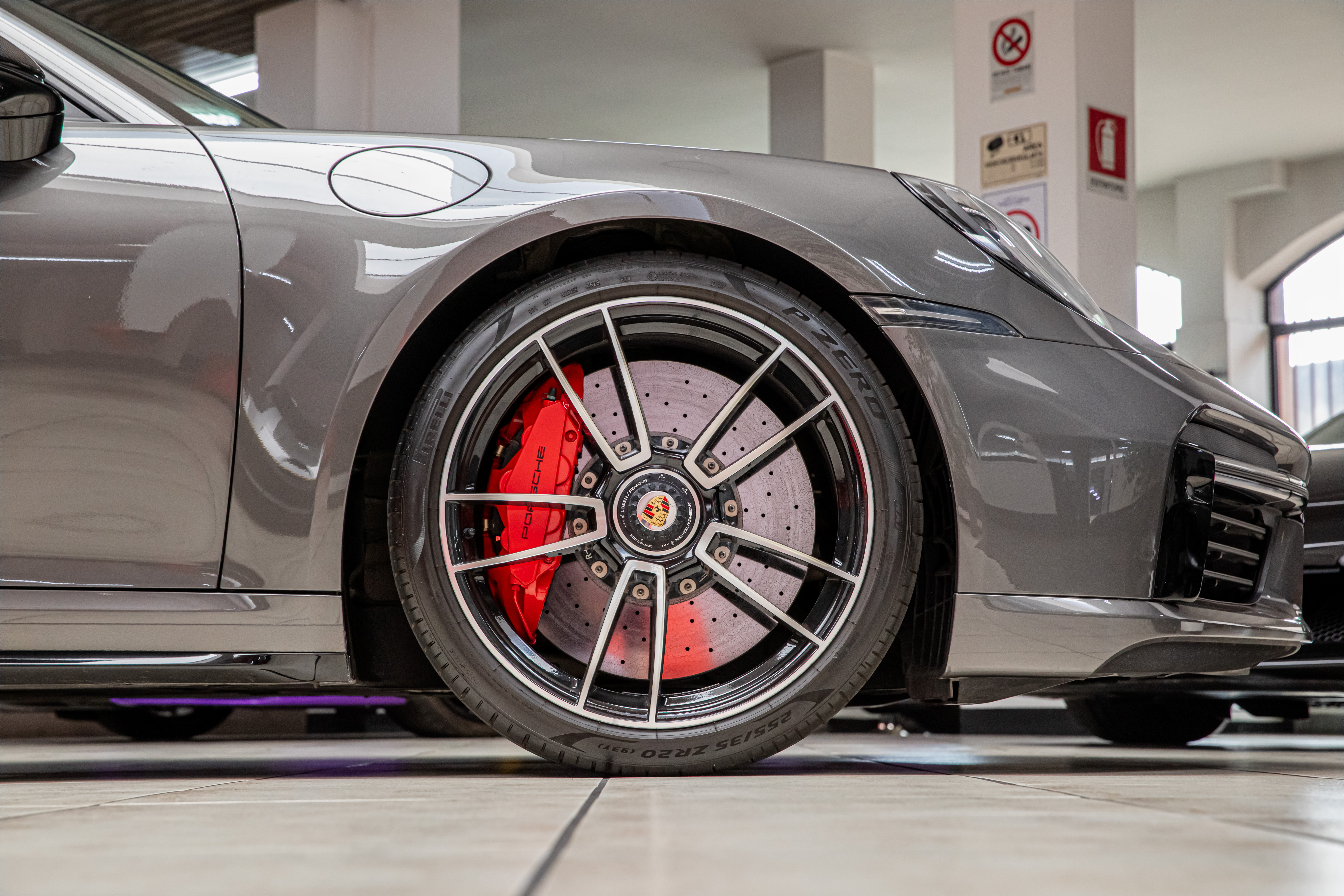 2020 Porsche 911 Turbo S Cabriolet offered by a specialist dealer in Milan, Italy, photo 16 of 20