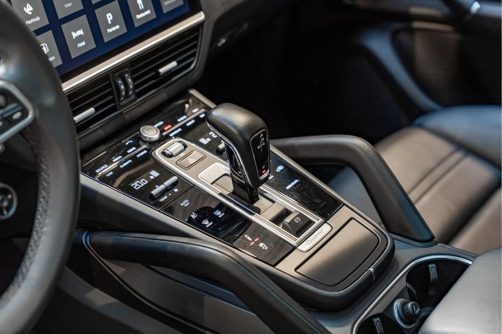 2020 Porsche Cayenne E-Hybrid Coupé, 27/30