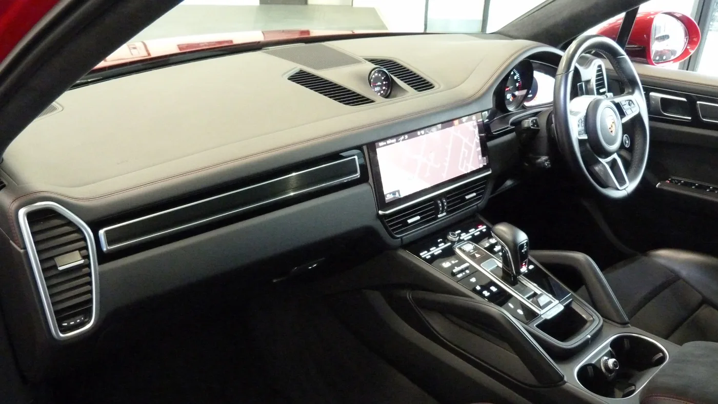2020 Porsche Cayenne GTS Coupe offered by a franchised dealer group in Cardiff, United Kingdom, photo 3 of 25