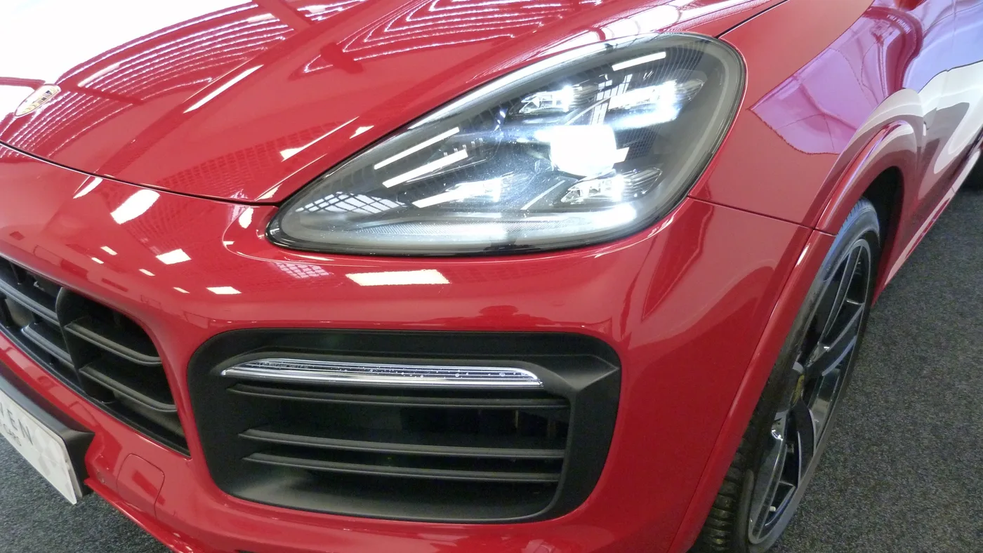 2020 Porsche Cayenne GTS Coupe offered by a franchised dealer group in Cardiff, United Kingdom, photo 8 of 25