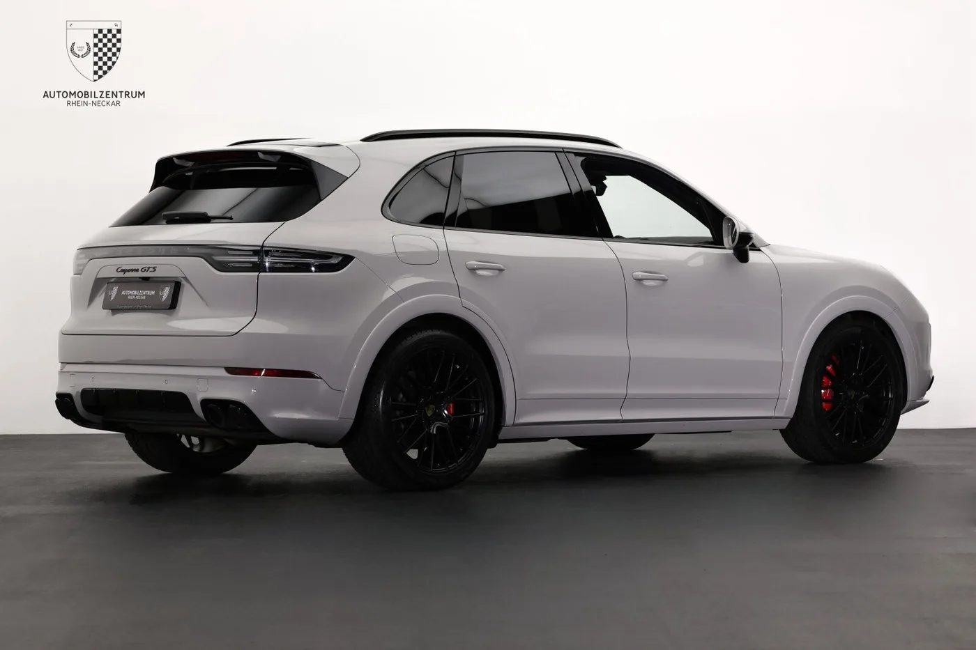 2020 Porsche Cayenne GTS angeboten von einem Supersportwagenhändler in Viernheim, Deutschland, Foto 7 von 25