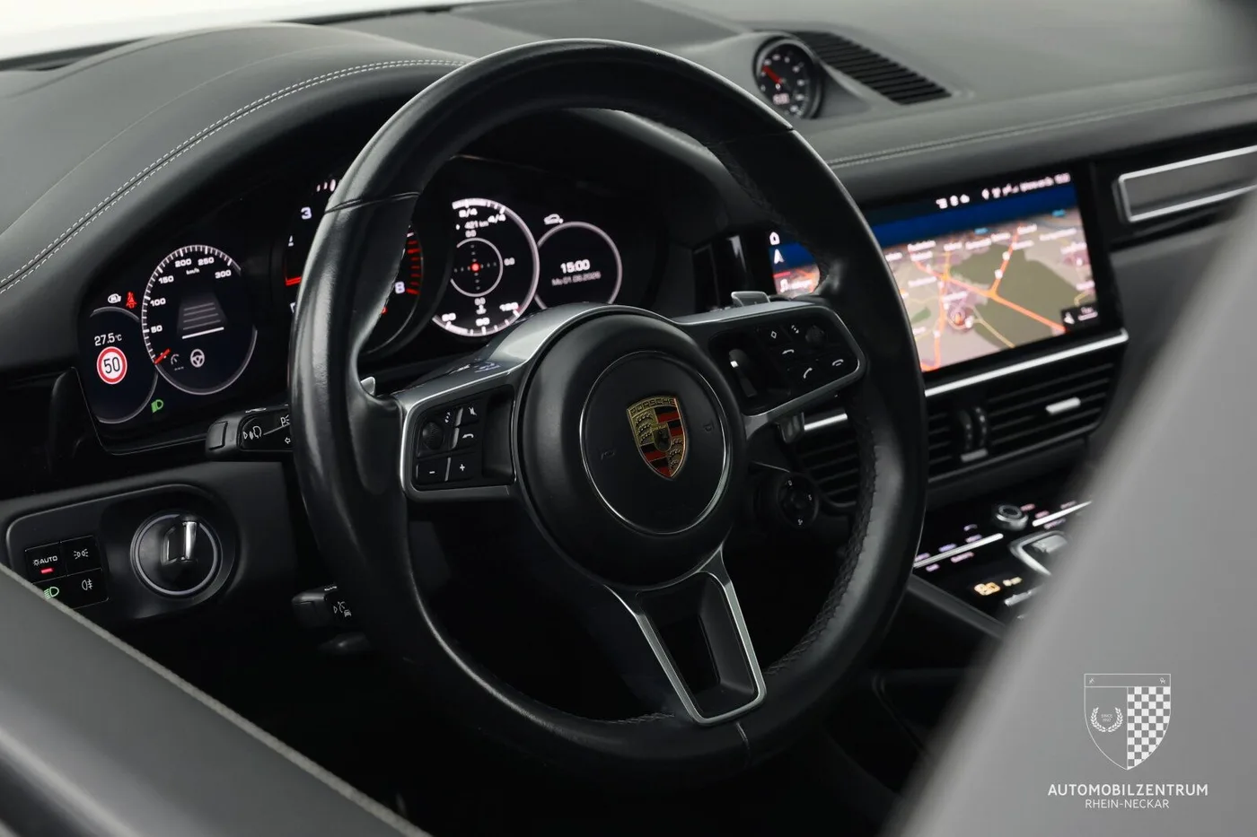 2020 Porsche Cayenne GTS angeboten von einem Supersportwagenhändler in Viernheim, Deutschland, Foto 14 von 25