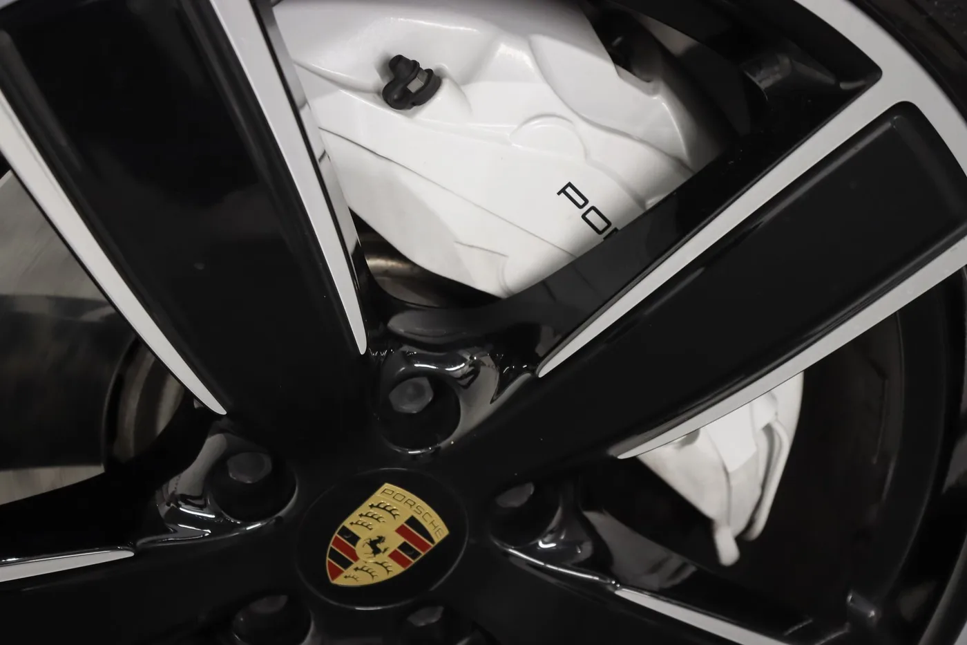 2020 Porsche Cayenne Turbo proposée par un spécialiste de la supercar à Zibido San Giacomo, Italie, photo 25 sur 25