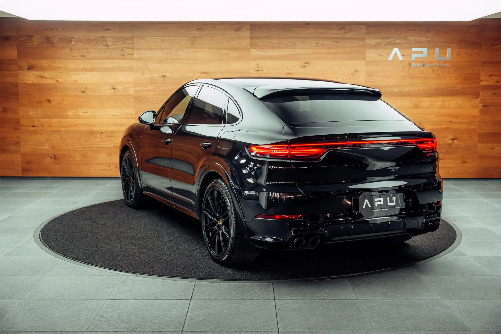 2020 Porsche Cayenne Turbo S, 3/23