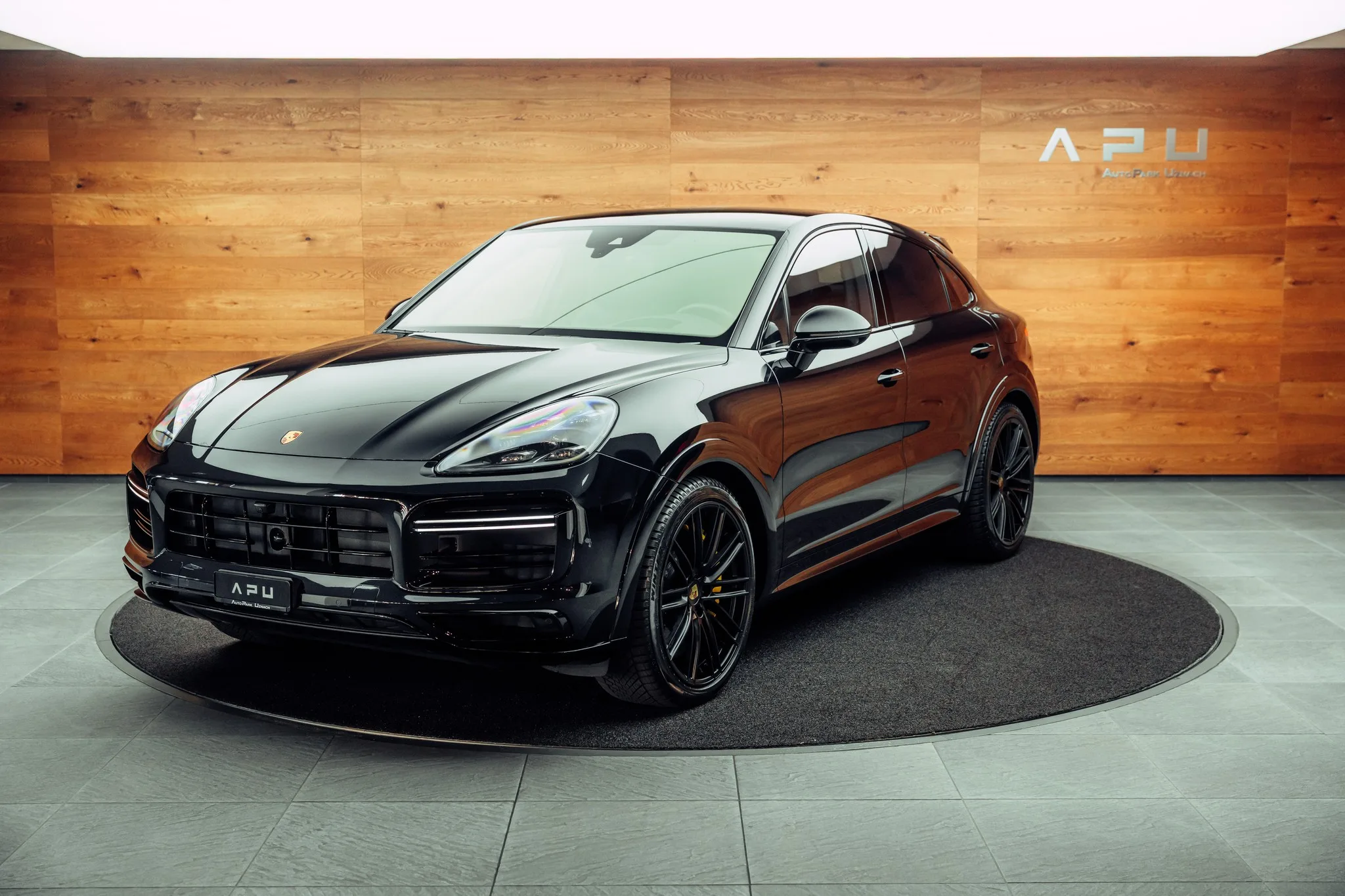 2020 Porsche Cayenne Turbo S, 4/23