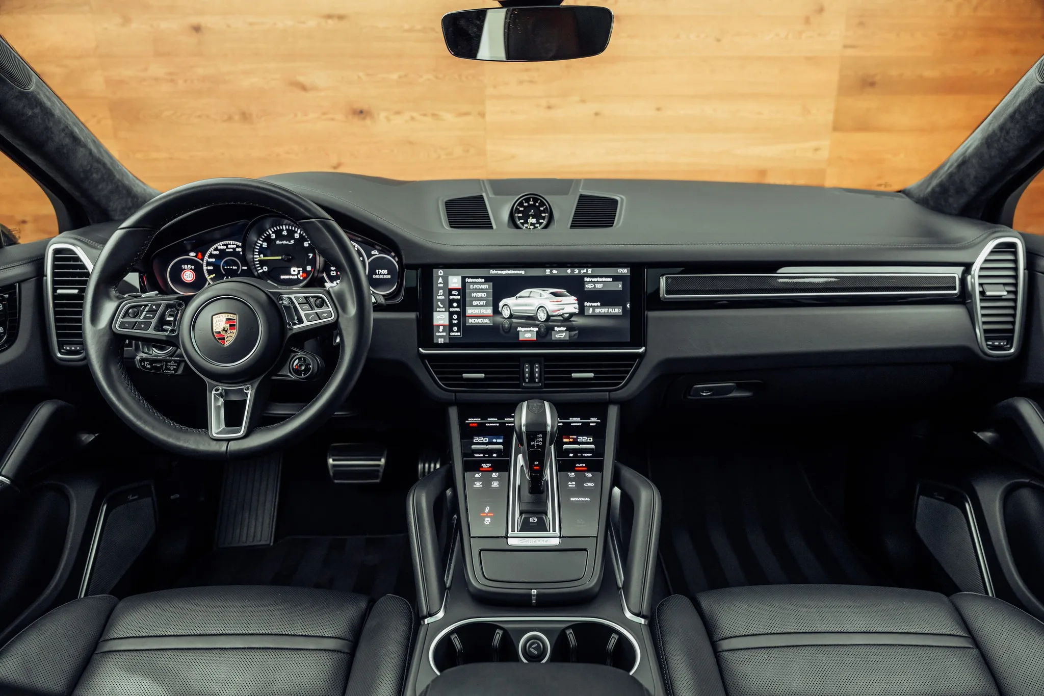 2020 Porsche Cayenne Turbo S, 5/23