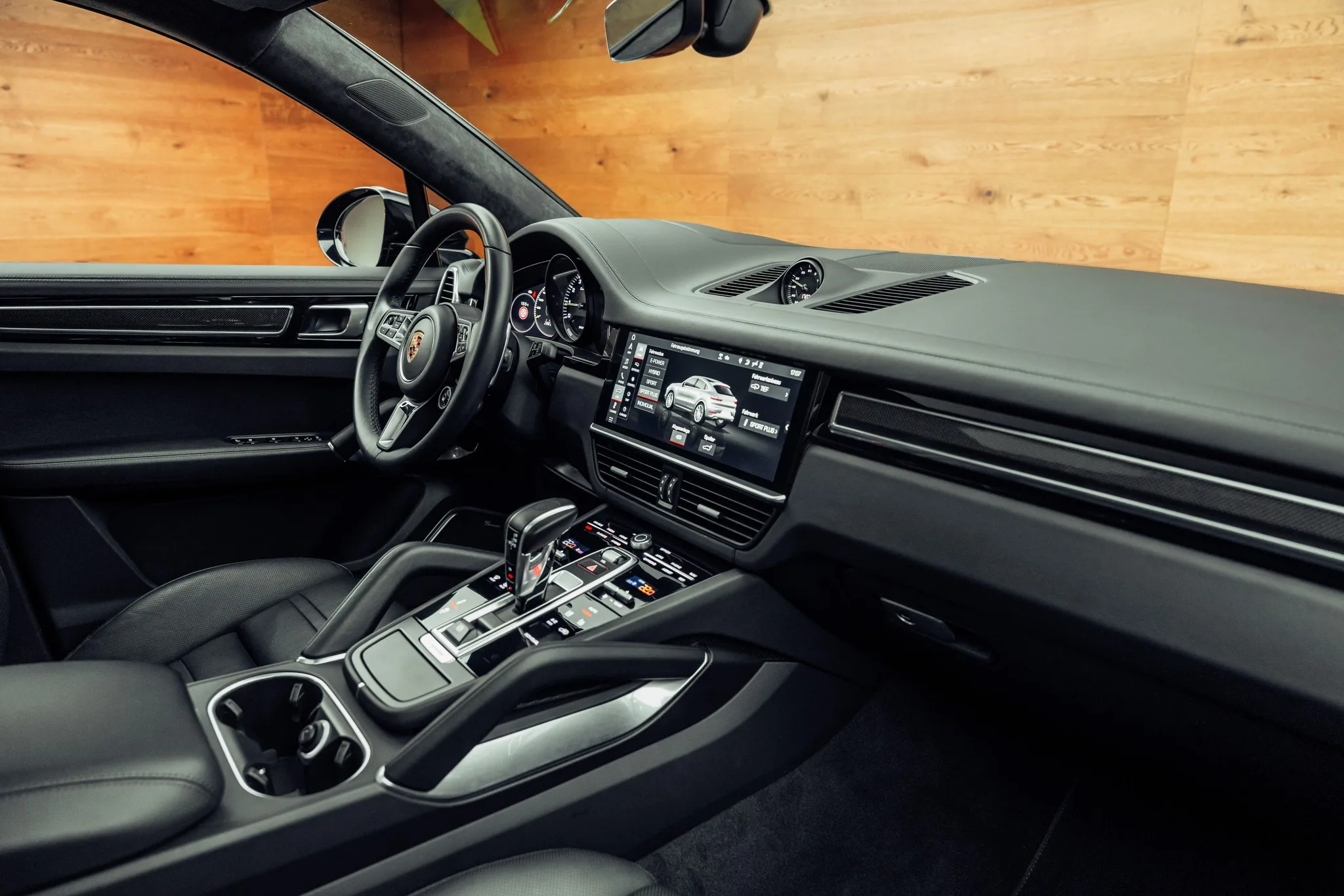 2020 Porsche Cayenne Turbo S, 7/23