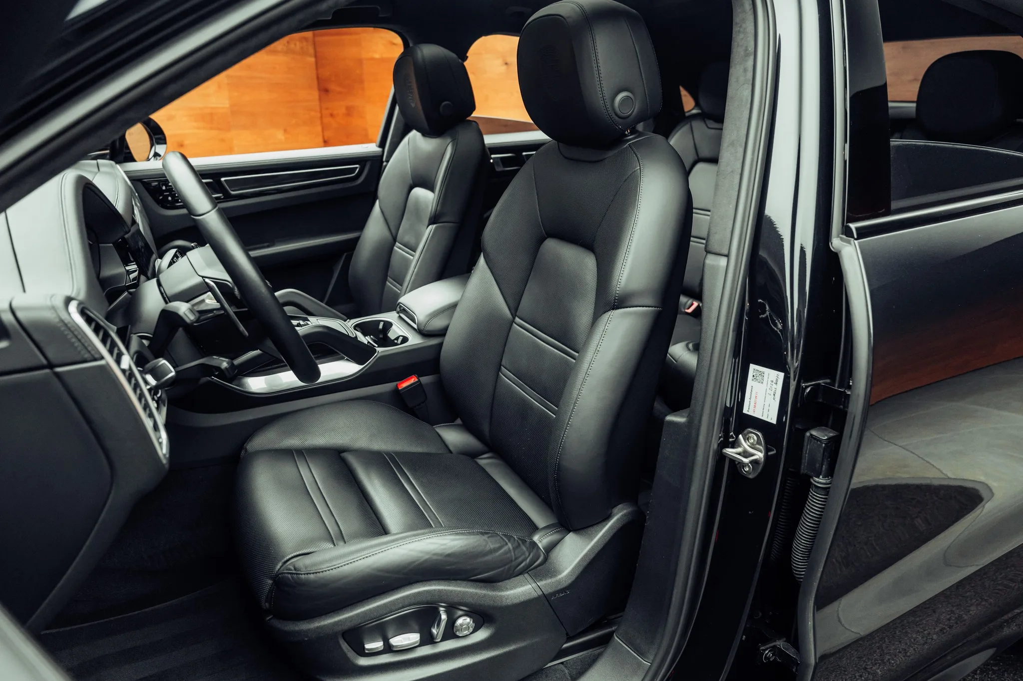 2020 Porsche Cayenne Turbo S, 8/23