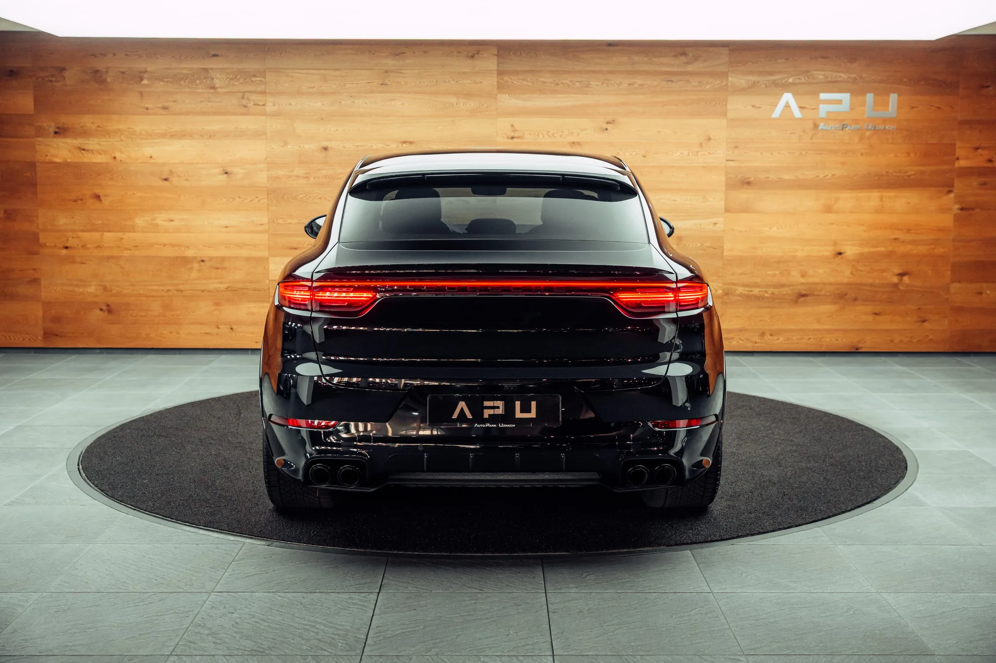 2020 Porsche Cayenne Turbo S, 20/23