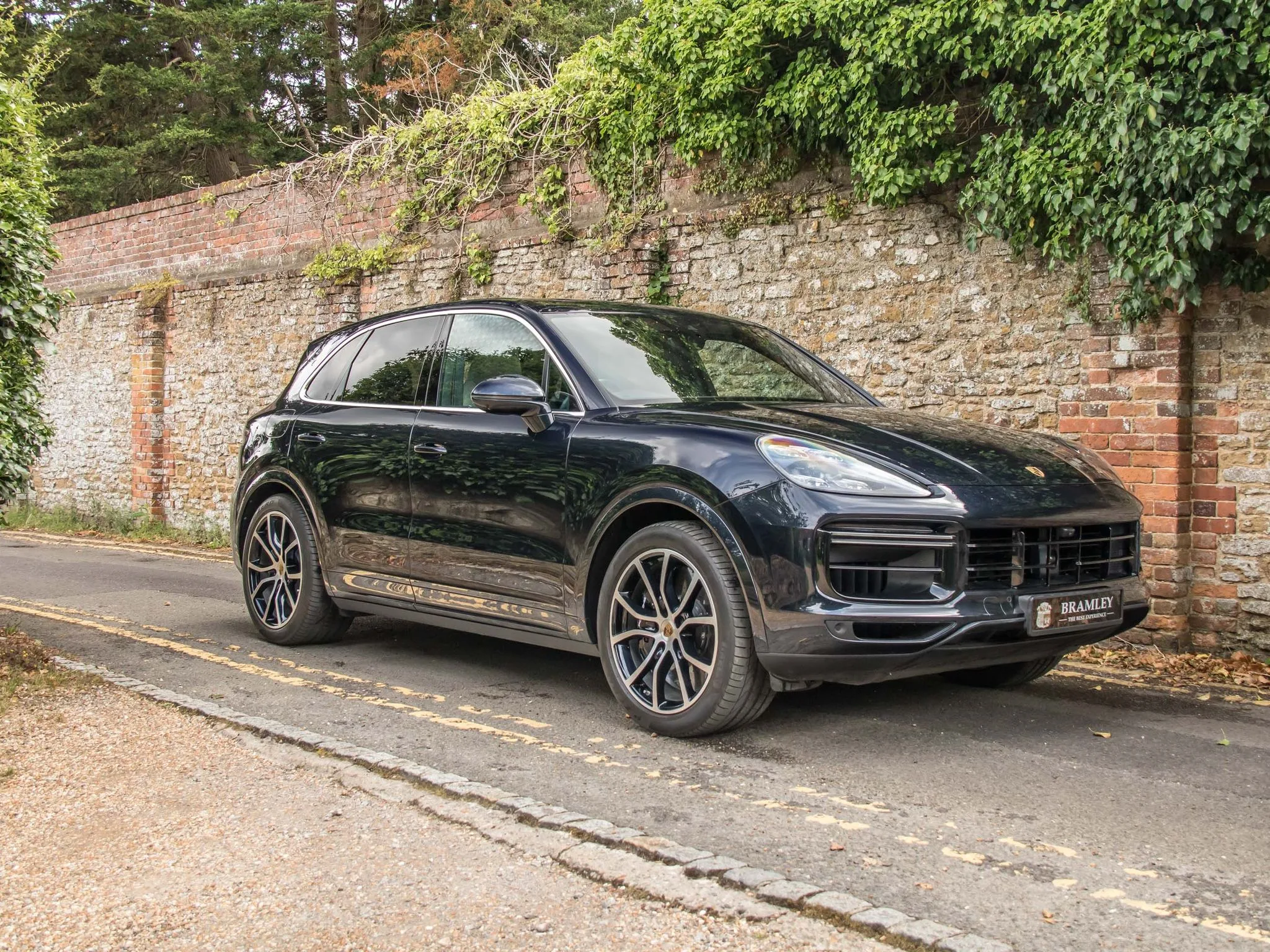 2020 Porsche Cayenne Turbo S E-Hybrid, 12/24