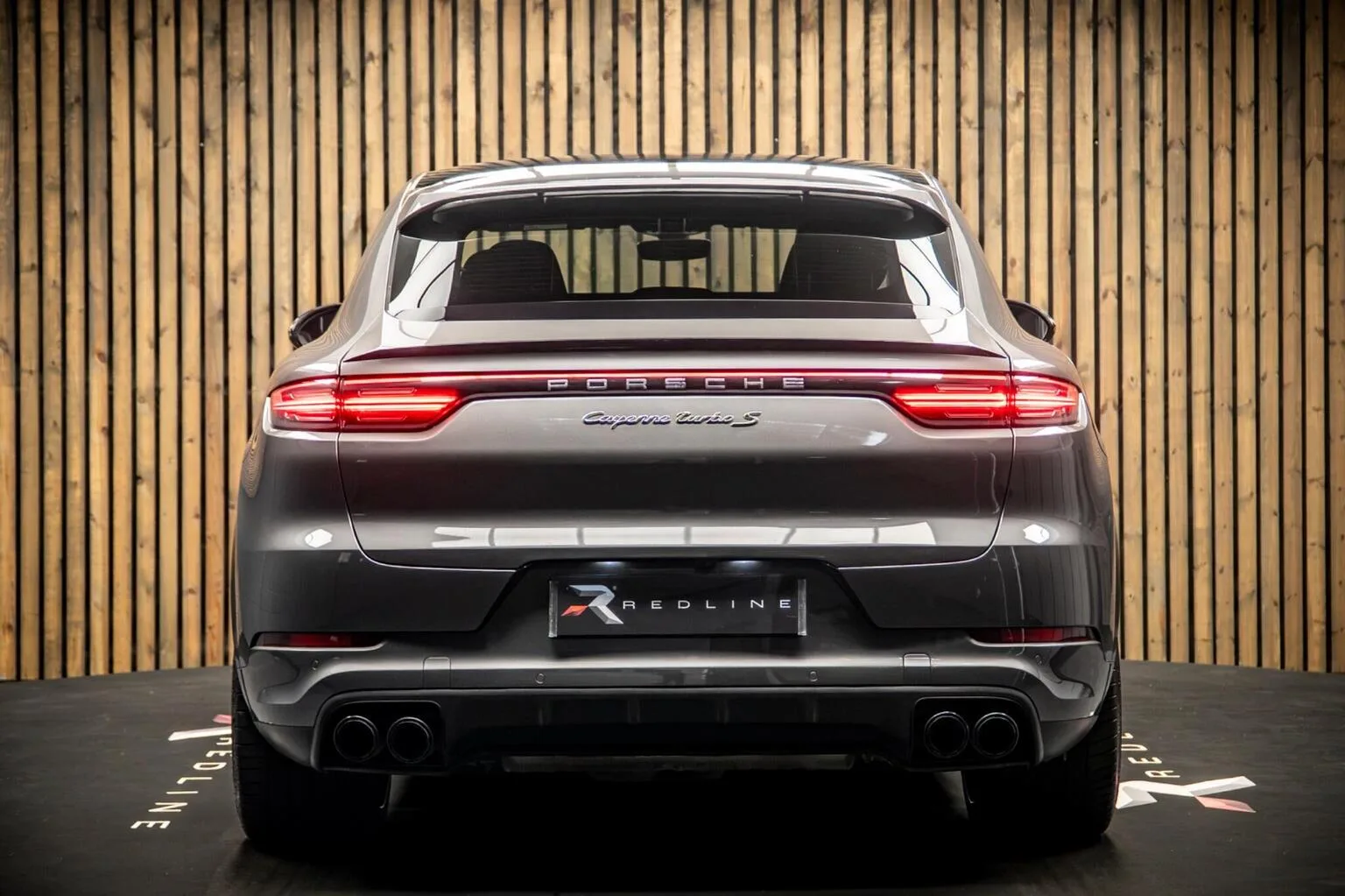 2020 Porsche Cayenne Turbo S E-Hybrid Coupé, 6/30