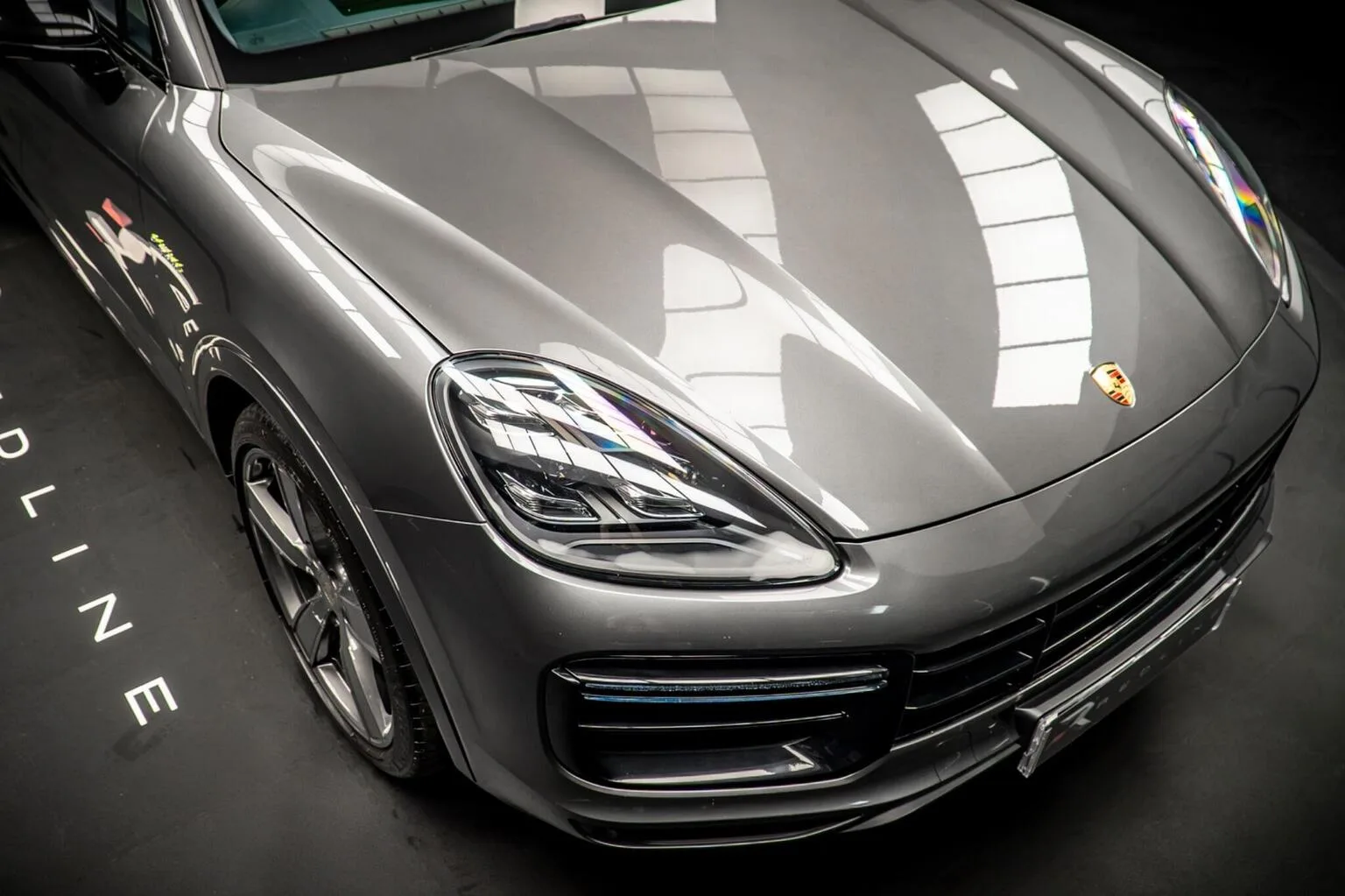 2020 Porsche Cayenne Turbo S E-Hybrid Coupé, 10/30