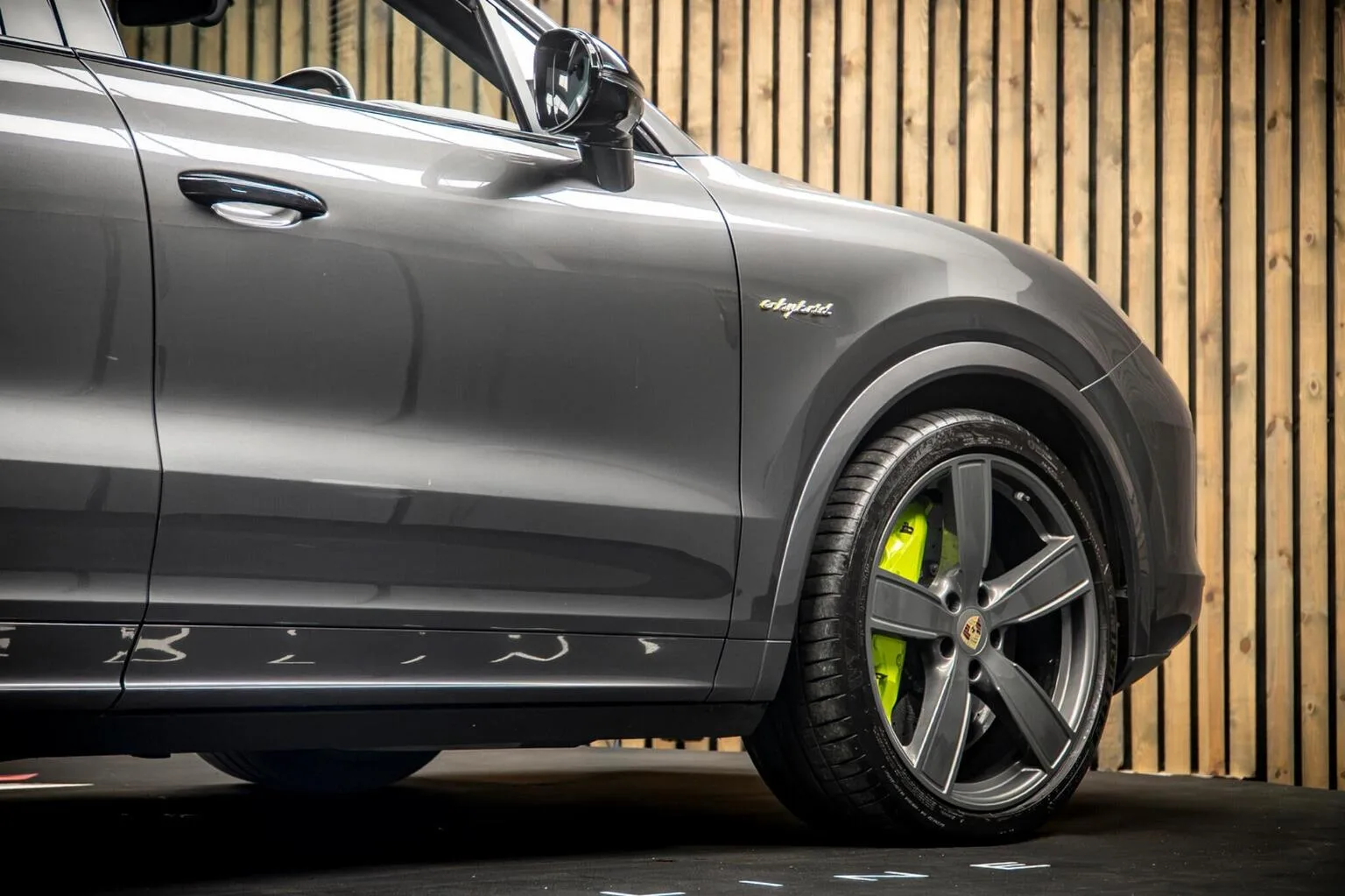 2020 Porsche Cayenne Turbo S E-Hybrid Coupé, 13/30