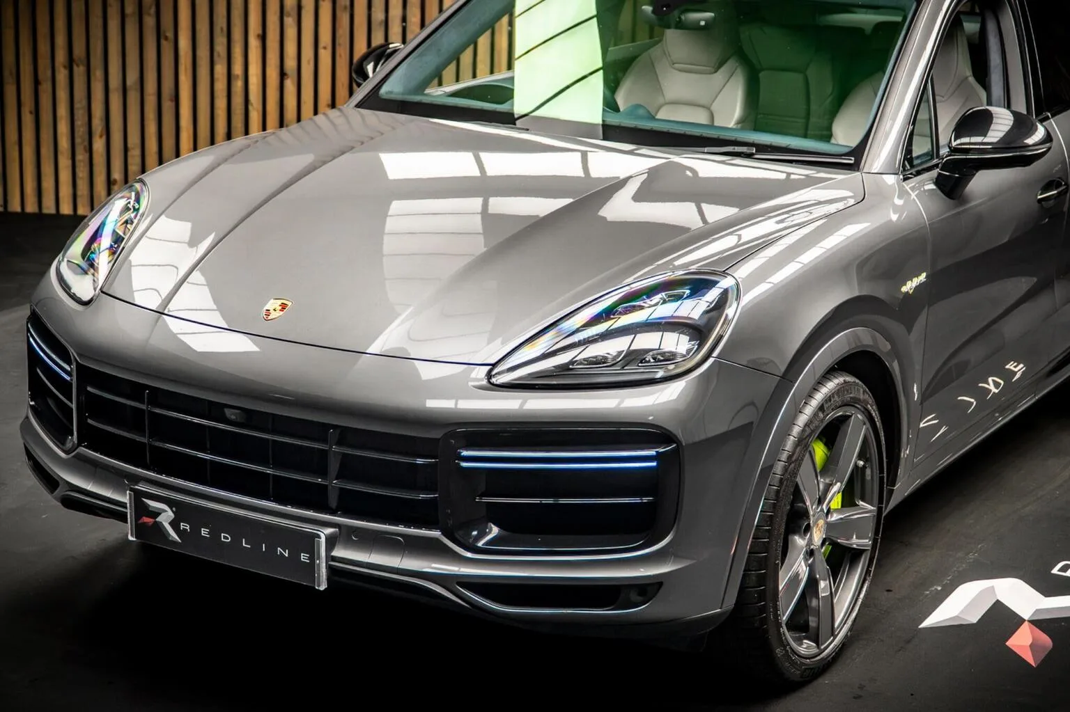 2020 Porsche Cayenne Turbo S E-Hybrid Coupé, 14/30