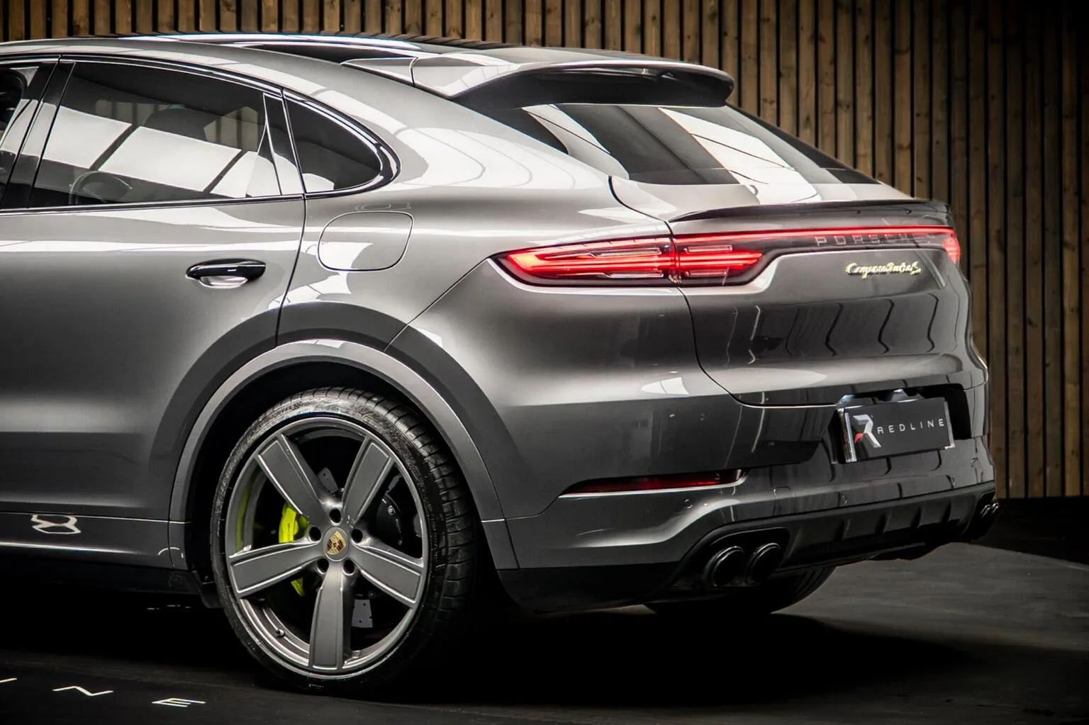2020 Porsche Cayenne Turbo S E-Hybrid Coupé, 17/30