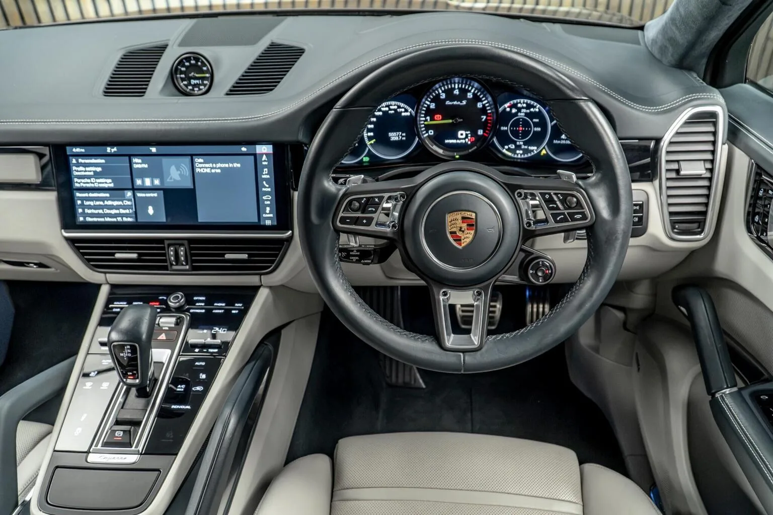 2020 Porsche Cayenne Turbo S E-Hybrid Coupé, 25/30