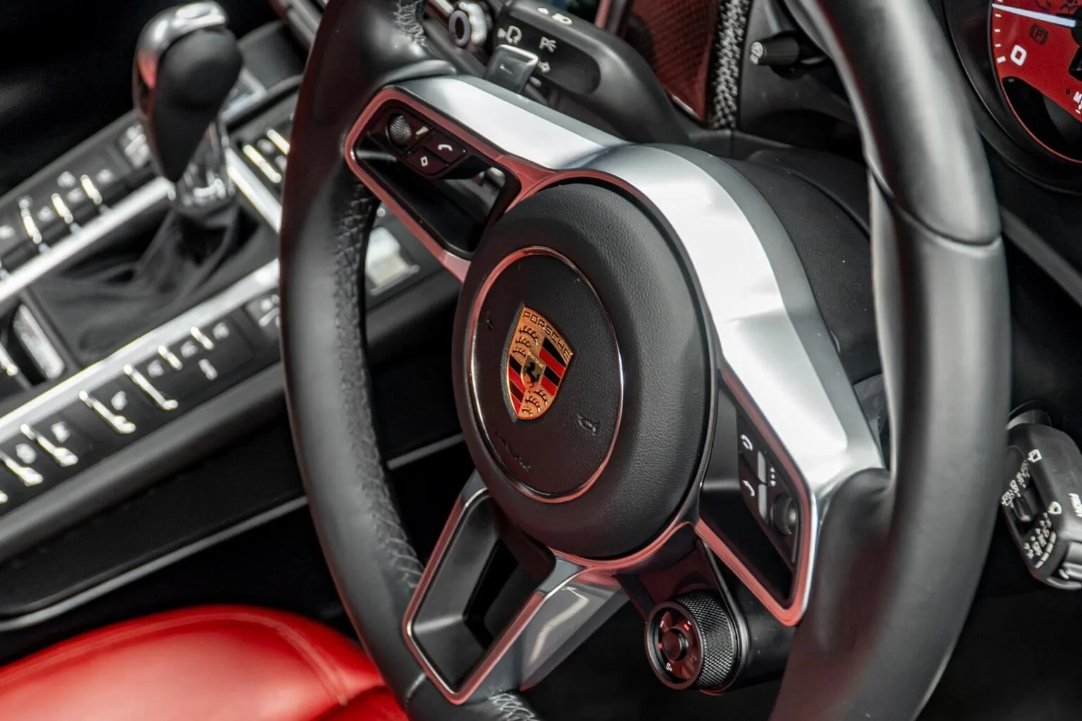 2020 Porsche Macan GTS, 27/30