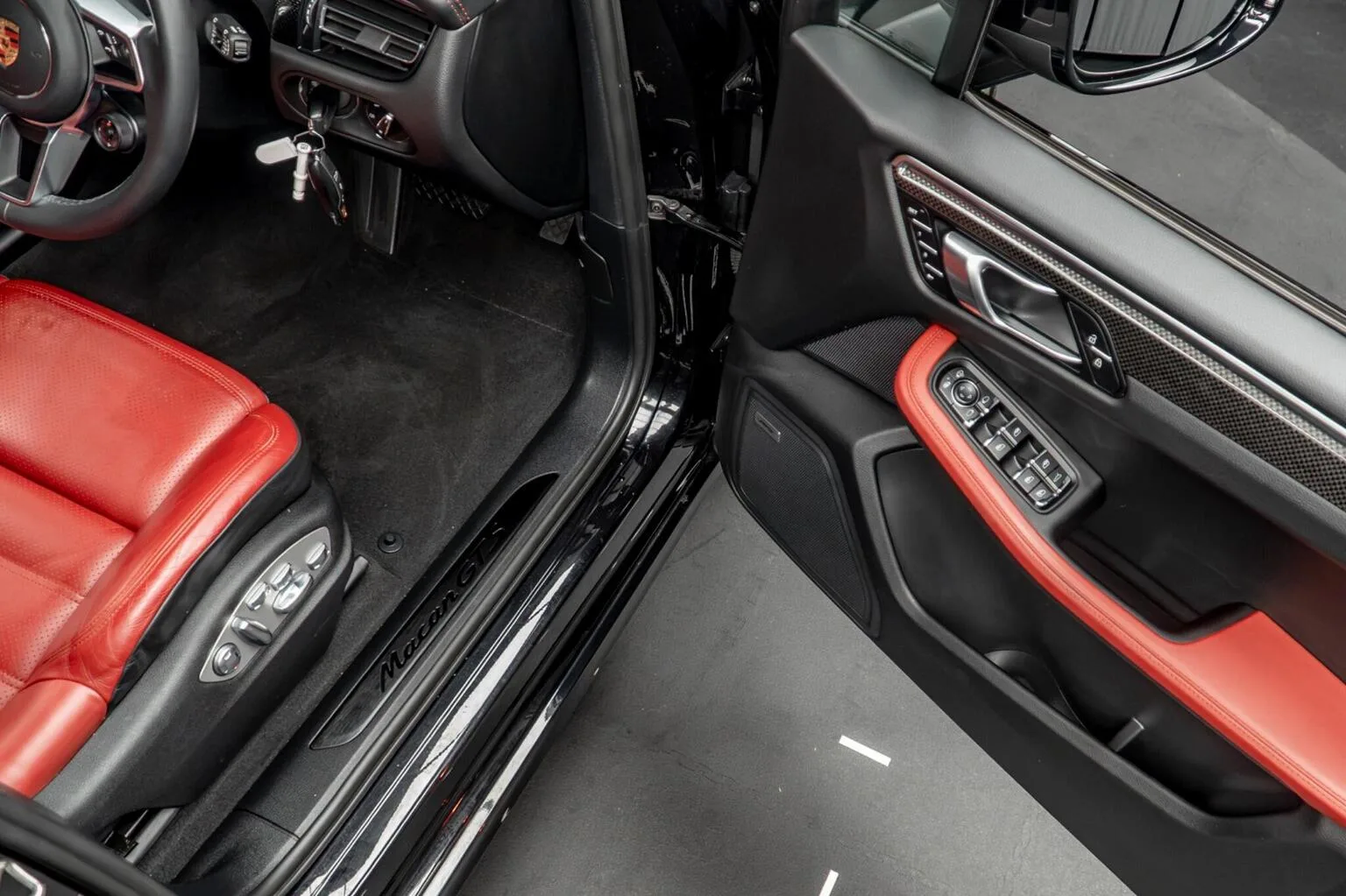 2020 Porsche Macan GTS, 28/30