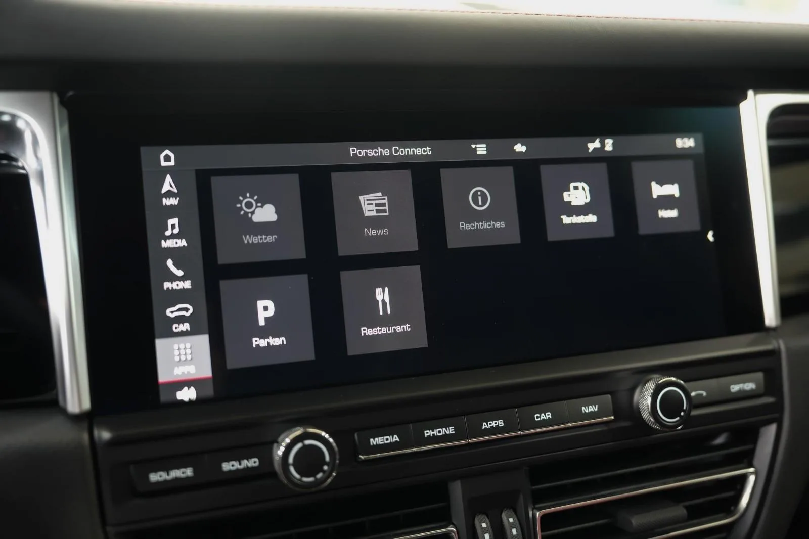 2020 Porsche Macan S, 24/30