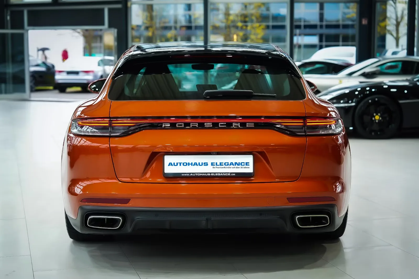 2020 Porsche Panamera 4 Sport Turismo, 6/23