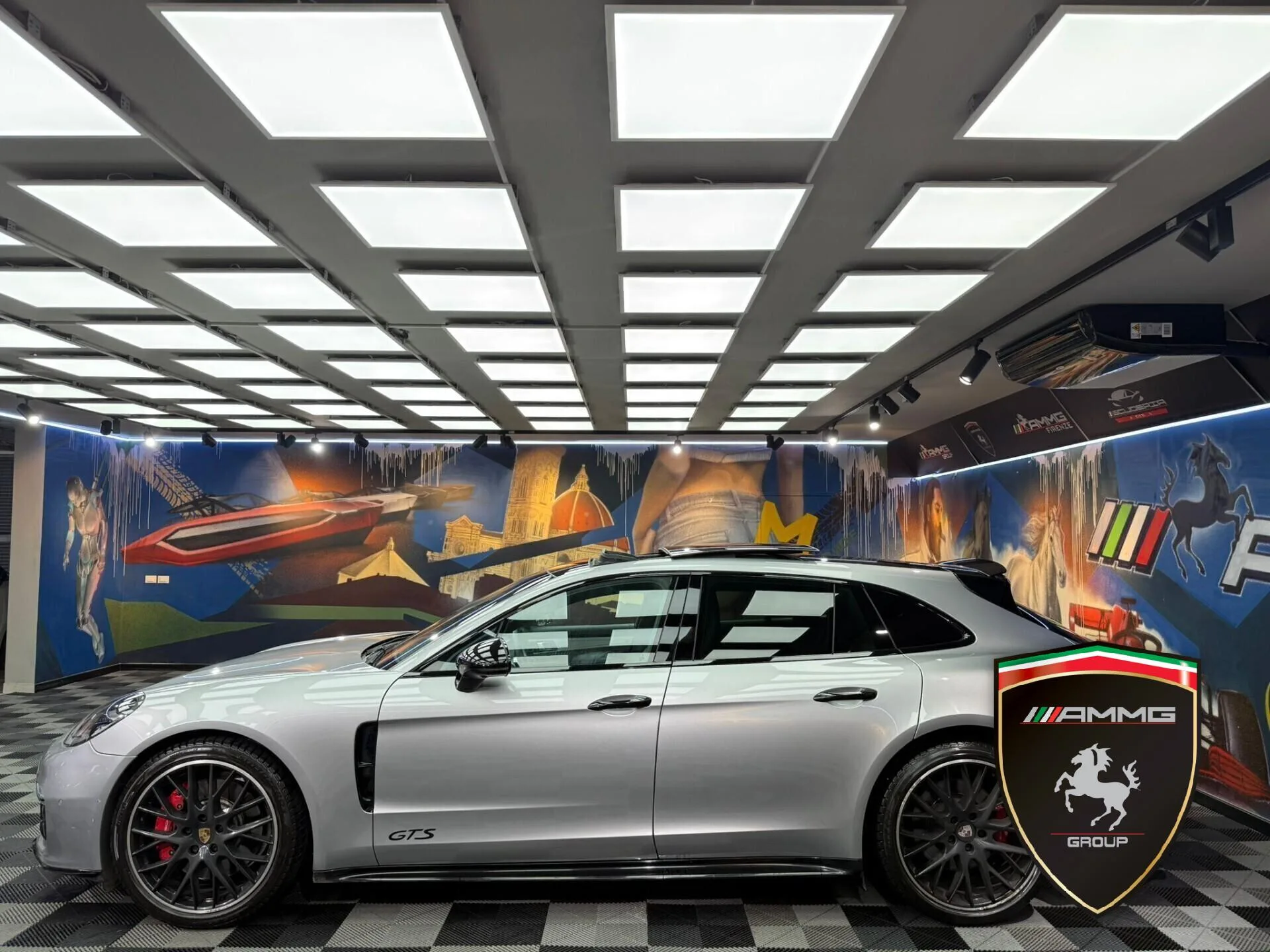 2020 Porsche Panamera GTS Sport Turismo, 4/15