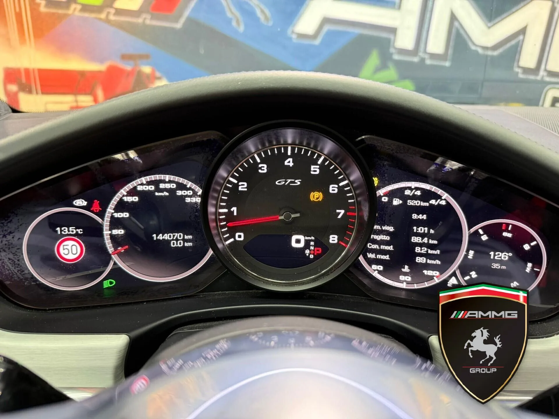 2020 Porsche Panamera GTS Sport Turismo, 13/15